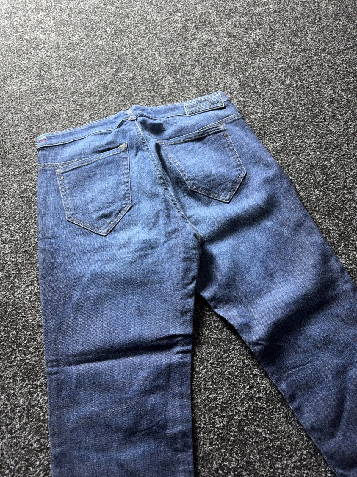 Diesel Luxury 00s Y2K Diesel Chinelle Regular Slim Tapered Jeans Size 30" / US 8 / IT 44 - 18 Thumbnail