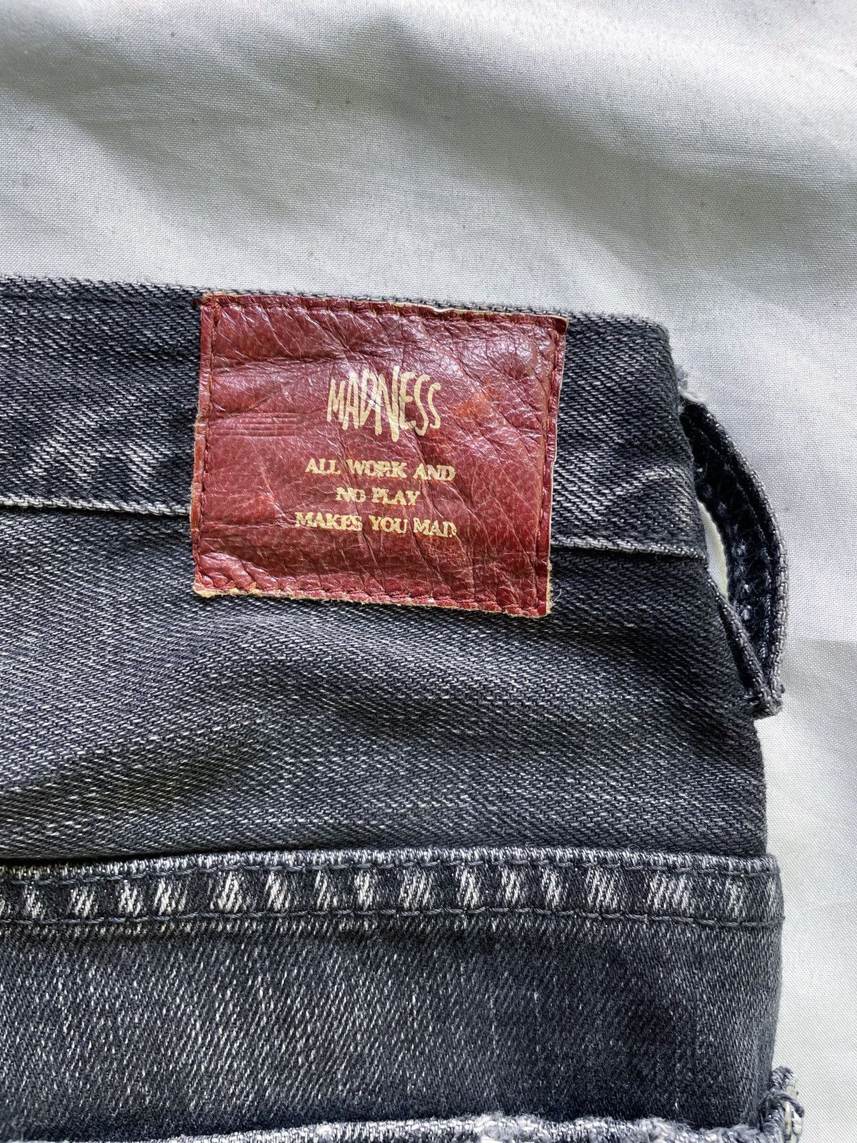 Madness MADNESS DISTRESSED BAGGY DENIM PANTS SELVEDGE Size US 34 / EU 50 - 17 Thumbnail