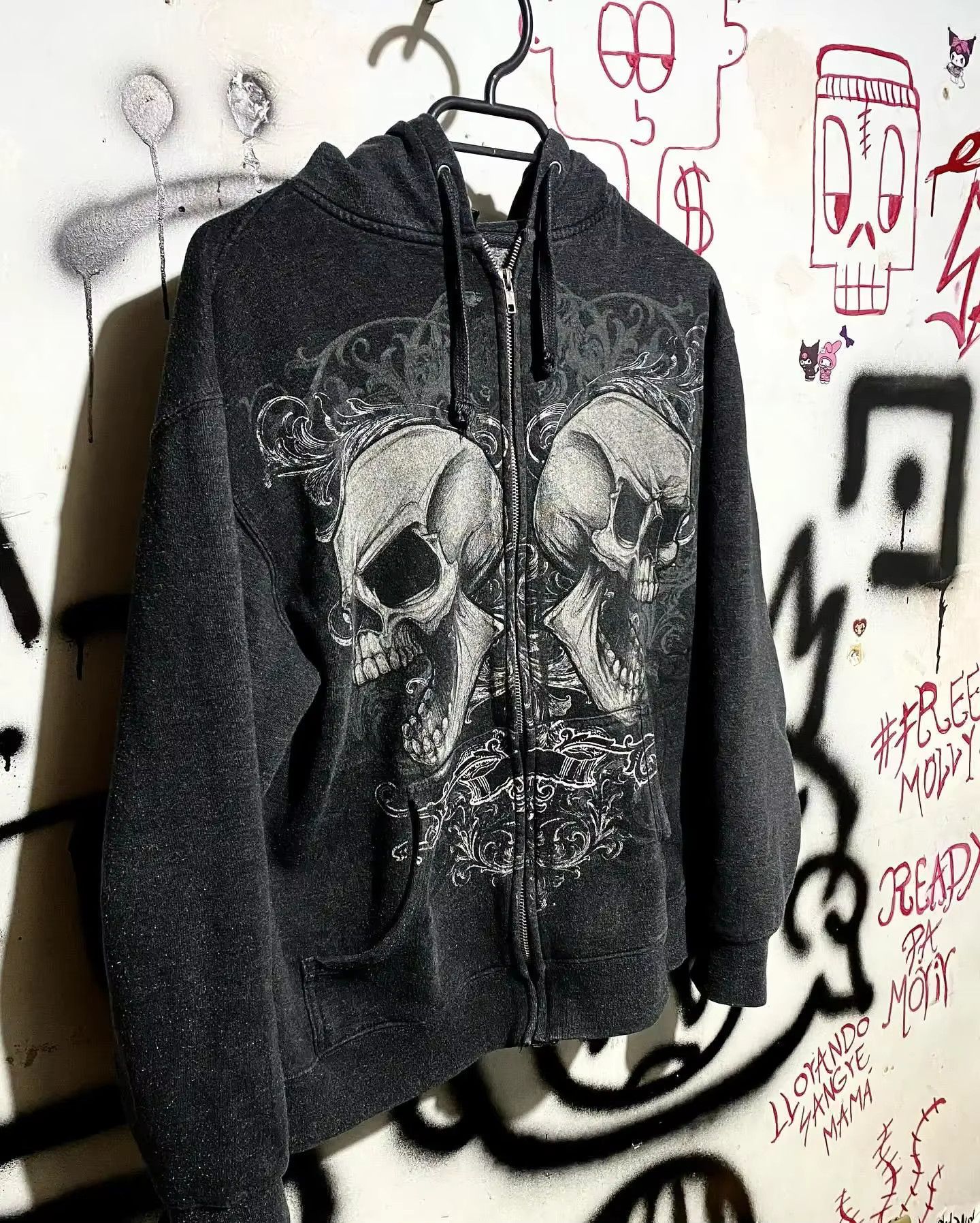 Japanese Brand Y2K Large Skull Zipper Hoodie Size US M / EU 48-50 / 2 - 3 Thumbnail