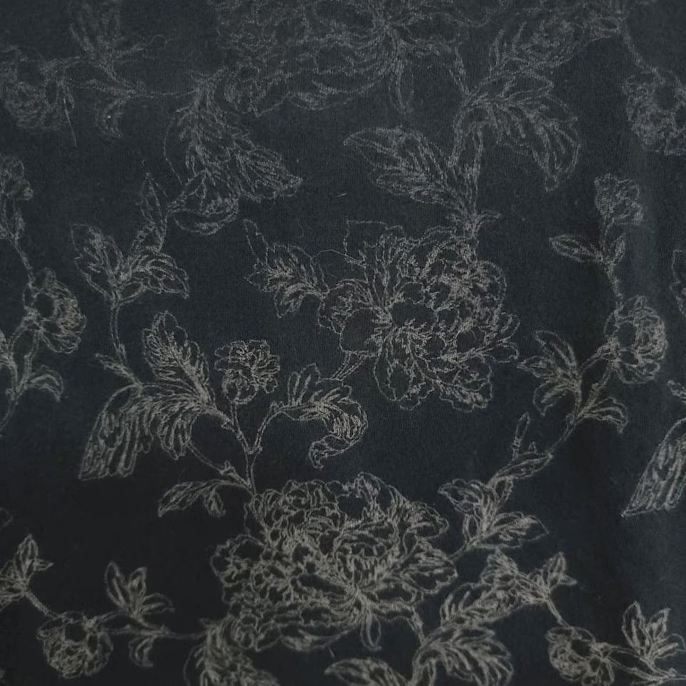 True Religion True Religion T Shirt Mens Size Large Floral Print Buddha Flowers Black Cotton Crew Neck Short Sleeve Regular 2010-2019 Size US L / EU 52-54 / 3 - 4 Thumbnail