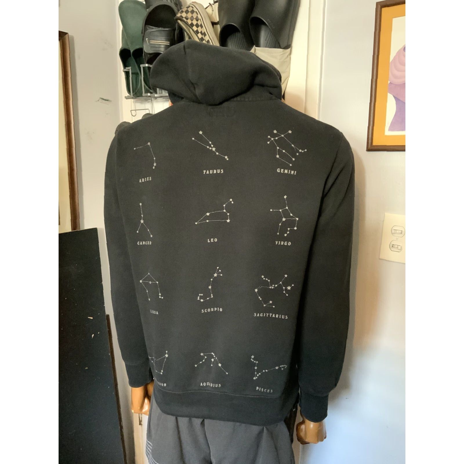 Vintage Chinatown Market Hoodie Zodiac Sign Black Double Side Graphic Pullover Fleece SM Mens S Pullover Hoodie Graphic Zodiac Black Double Side Mens S Size US S / EU 44-46 / 1 - 8 Thumbnail