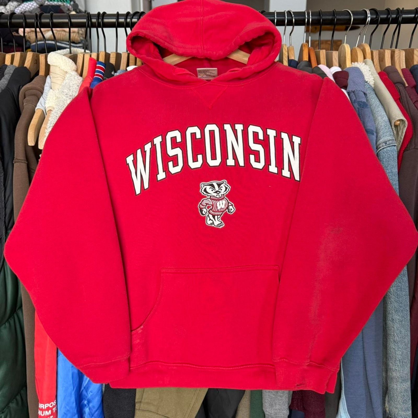 Other Vintage Wisconsin Badgers High Quality Soft Hoodie Size US S / EU 44-46 / 1 - 1 Thumbnail