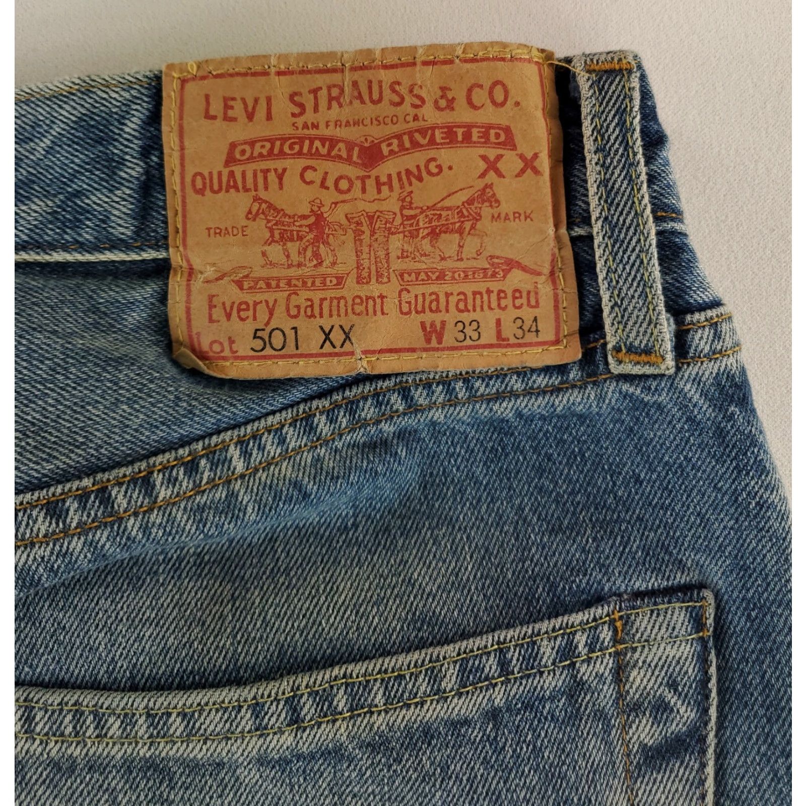 Levi's VINTAGE Levi's 501xx Jeans LVC Selvedge Blue Distressed Mens 34x34 Jeans 34 Blue 501xx 501 LVC Distressed Straight Men Size US 34 / EU 50 - 5 Thumbnail