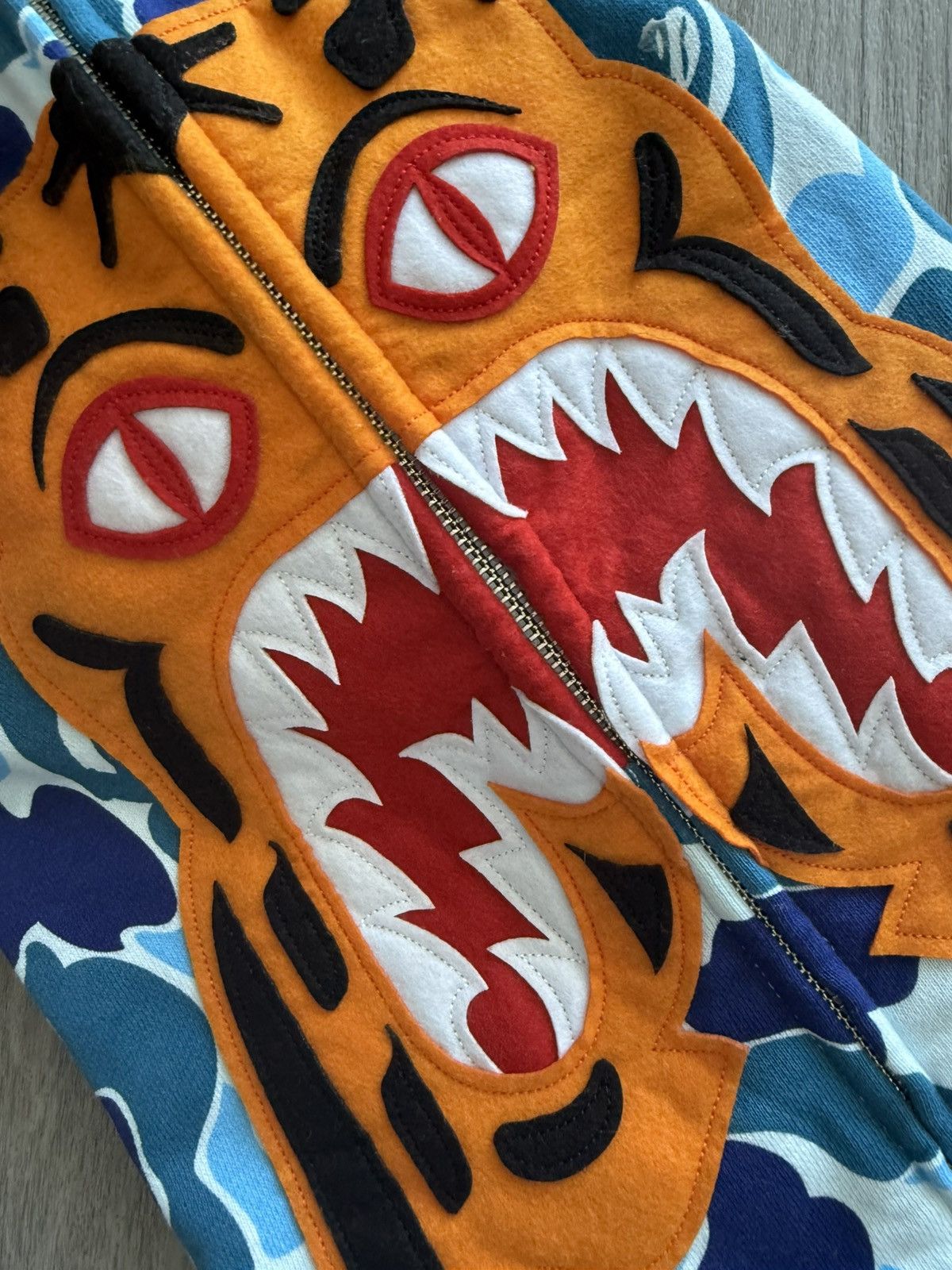 Bape Bape ABC Camo Tiger full zip Size US XL / EU 56 / 4 - 2 Thumbnail