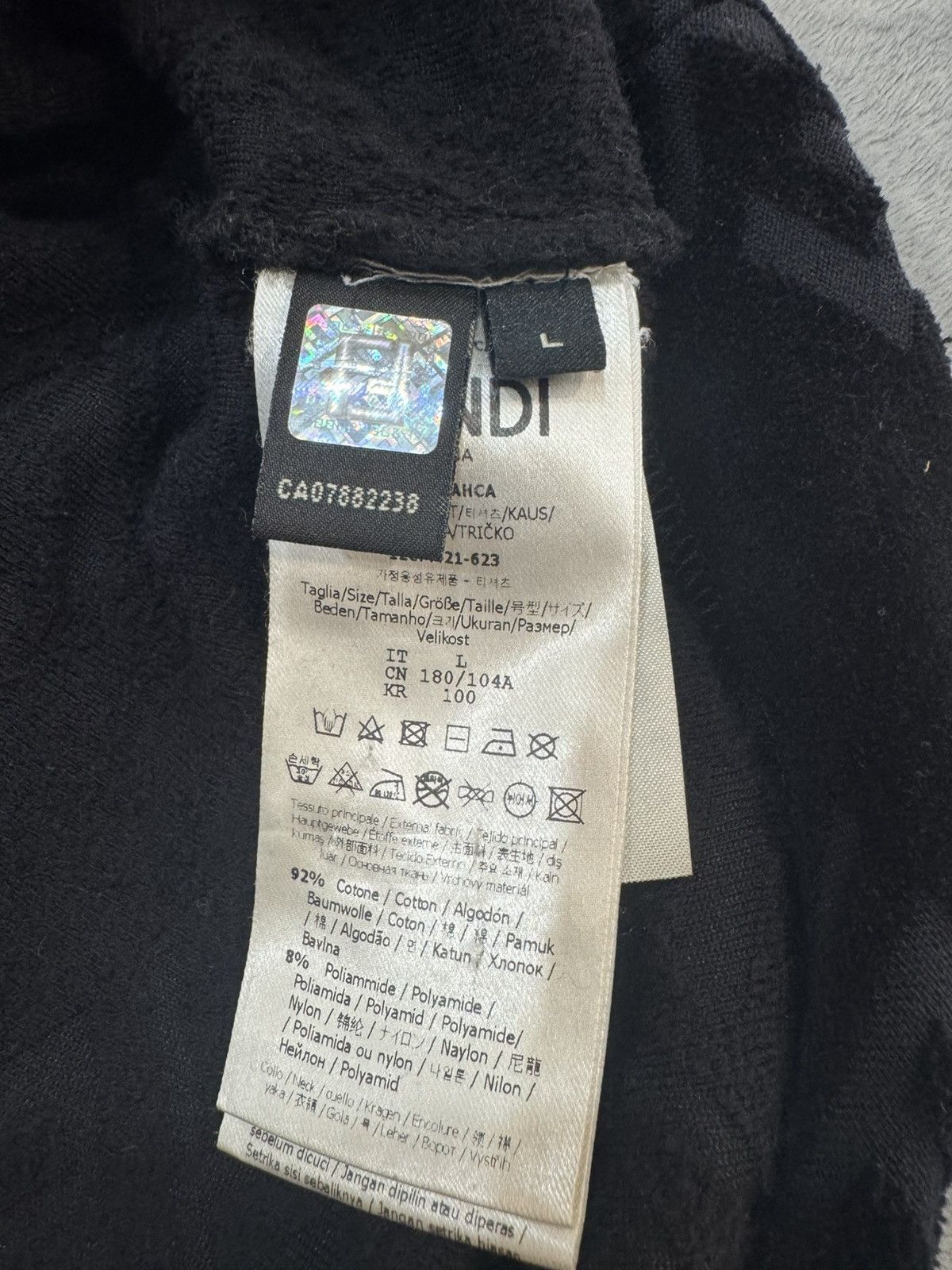 Fendi Fendi Monogram Towel Black Tee Size US L / EU 52-54 / 3 - 6 Thumbnail