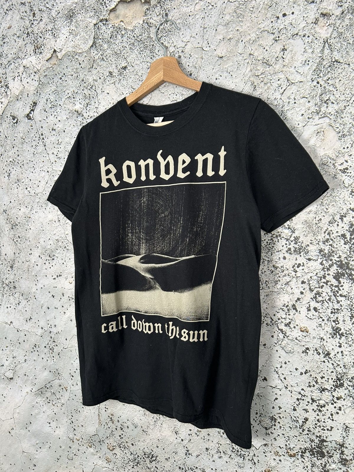 Band Tees × Vintage Vintage Konvent Call Down The Sun Metal Rock Band Size US S / EU 44-46 / 1 - 2 Thumbnail
