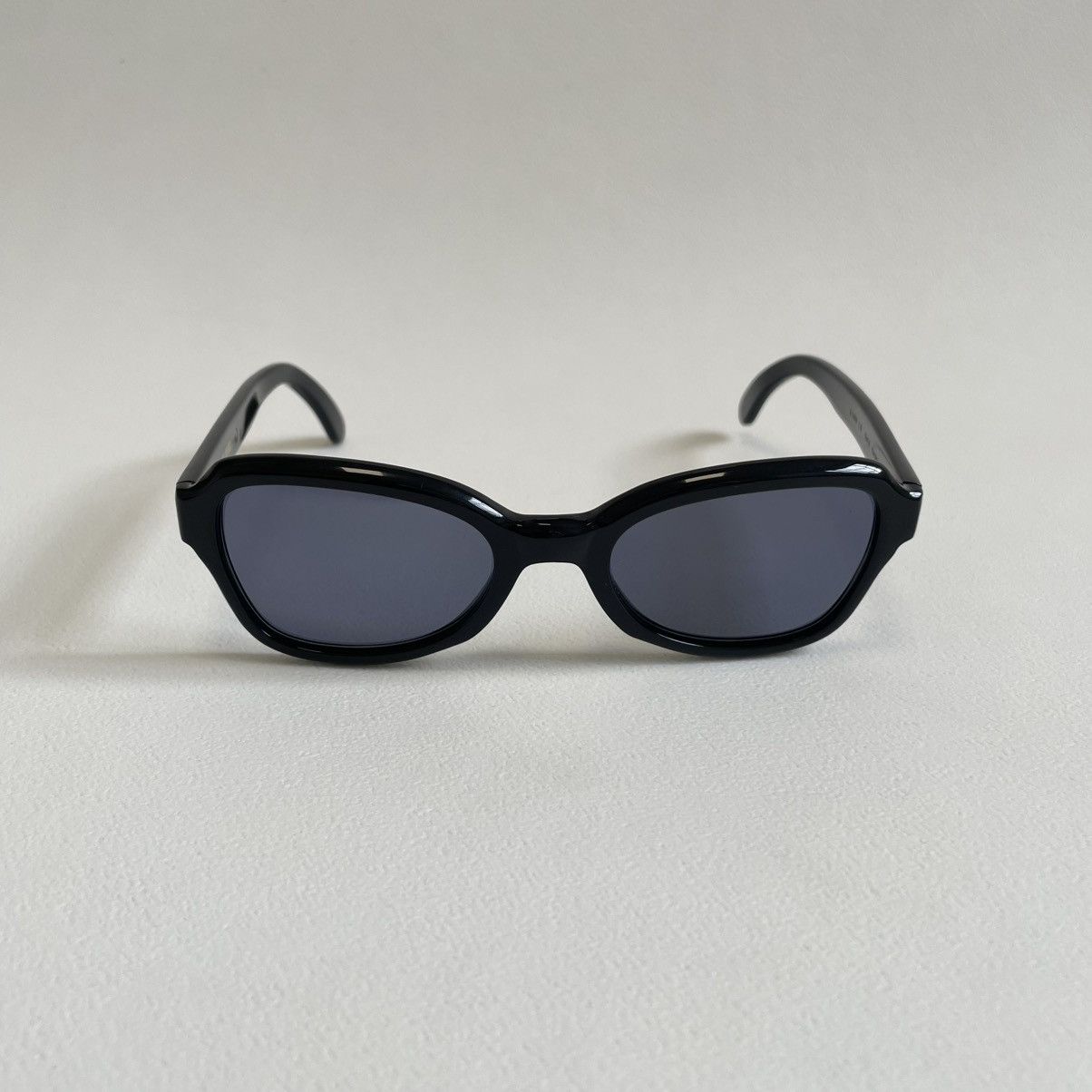 Cutler and Gross Black ‘Oval Shape Lens’ Vintage Sunglasses Size ONE SIZE - 14 Thumbnail