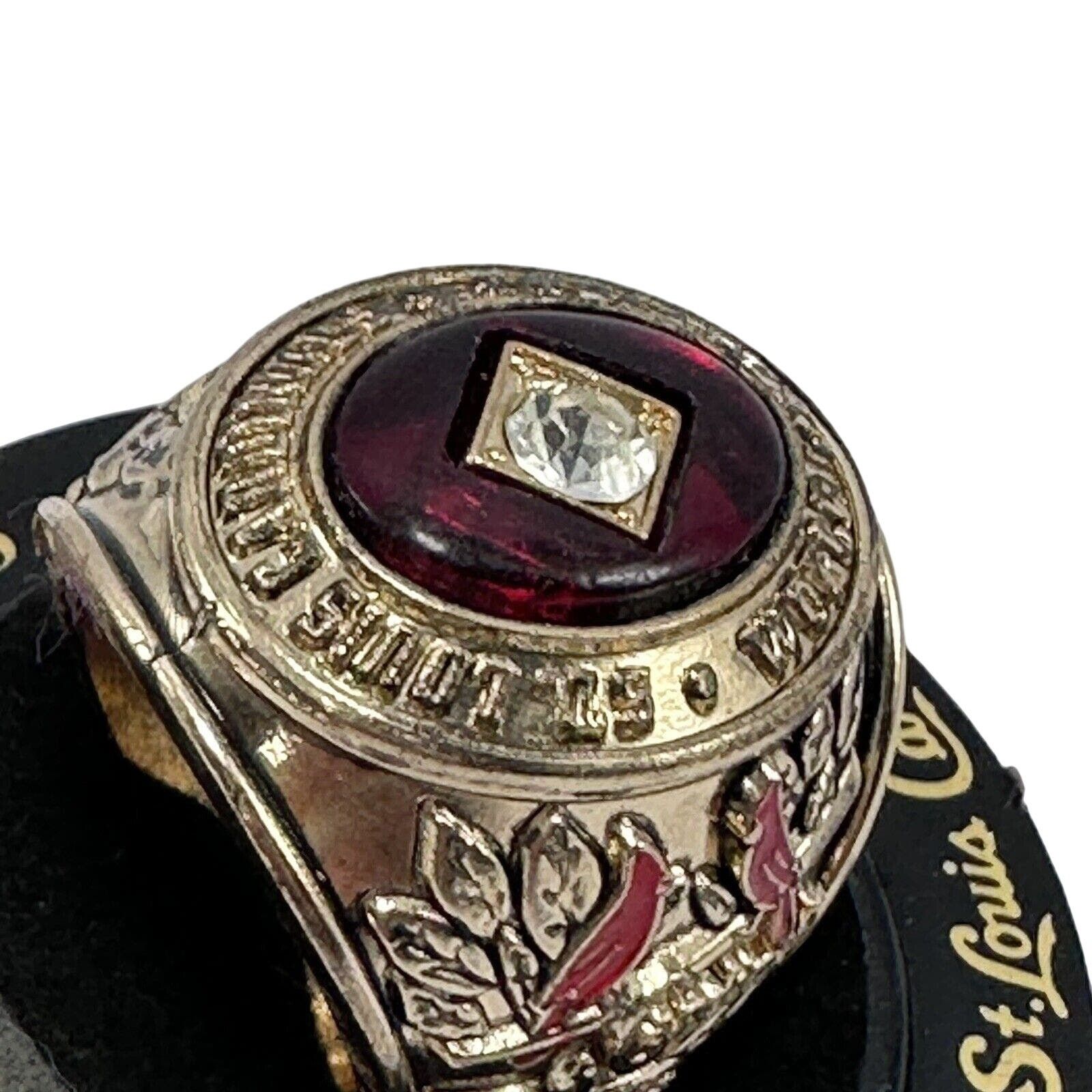 MLB St. Louis Cardinals Replica Ring 1946 World Champions Gold Size ONE SIZE - 1 Thumbnail