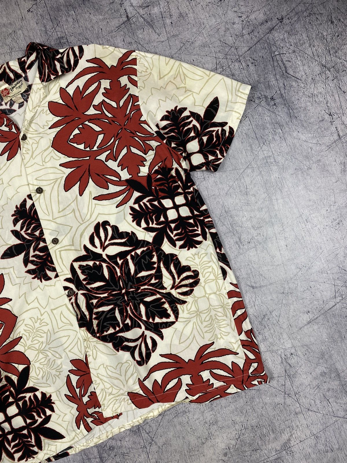 Vintage Vintage Hawaiian Over Print Crazy Button Up Shirt Size US XL / EU 56 / 4 - 3 Thumbnail