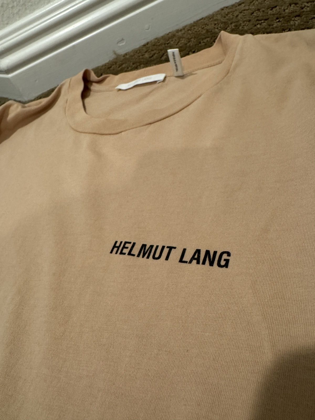 Helmut Lang Tan Helmut Lang Tee Size US M / EU 48-50 / 2 - 3 Thumbnail