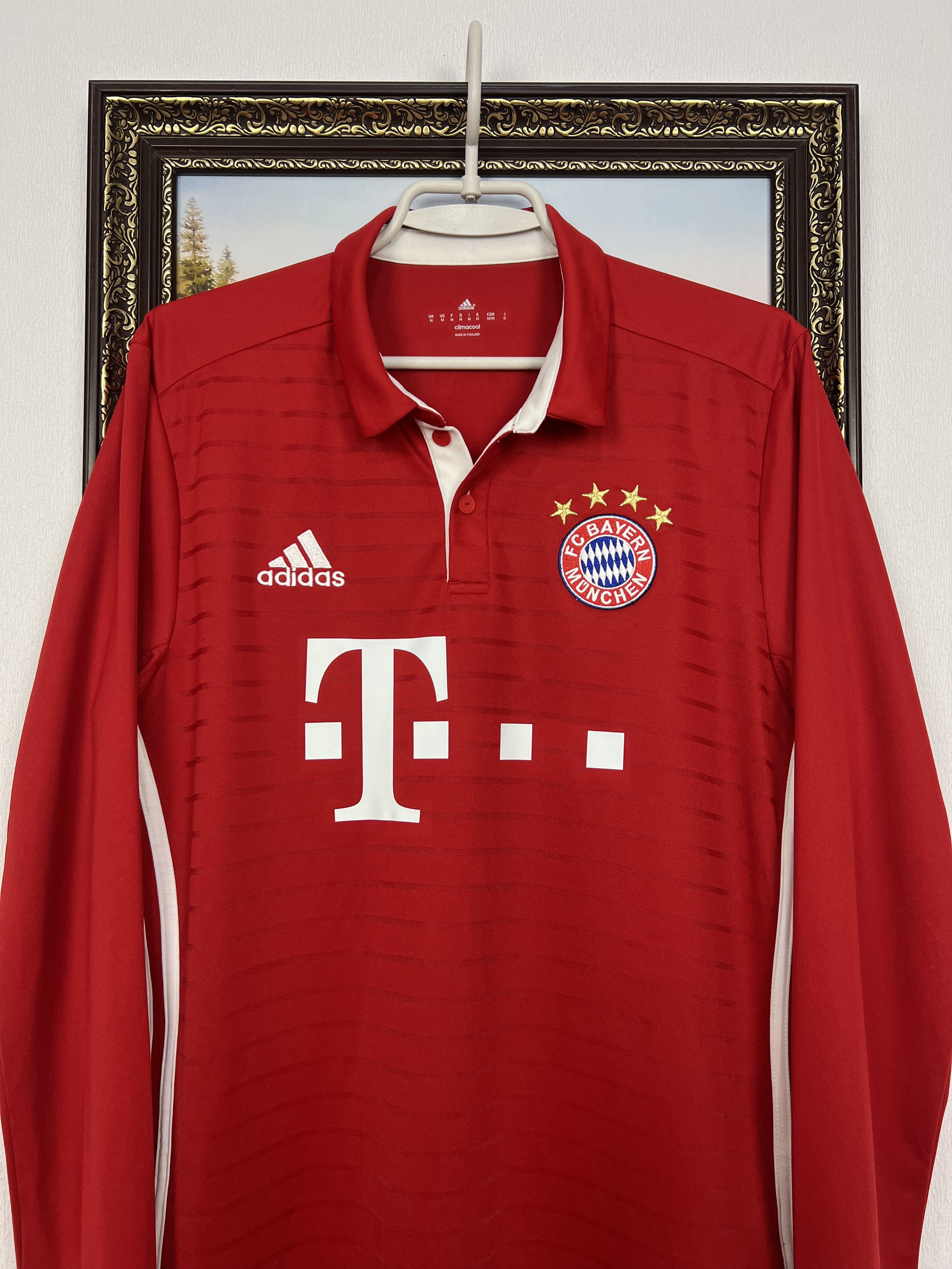 Adidas Bayern Munich Home football shirt 2016 Soccer Adidas Size US M / EU 48-50 / 2 - 2 Thumbnail