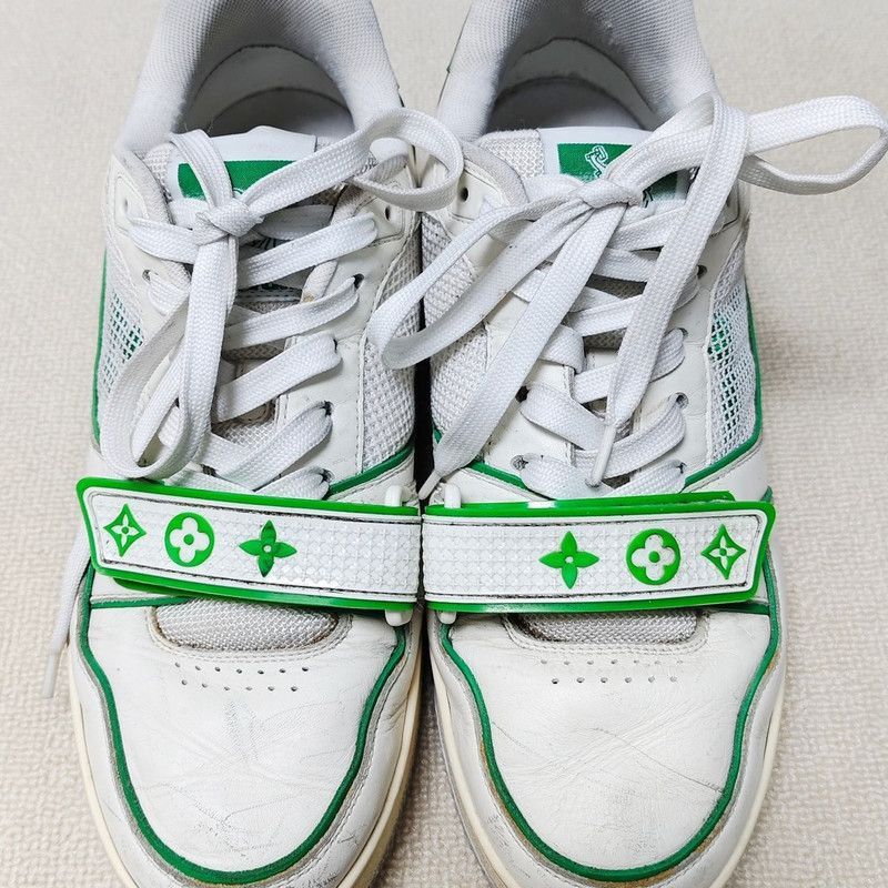 Louis Vuitton Louis Vuitton Green and White Trainer Sneakers Size US 8 / IT 38 - 2 Thumbnail