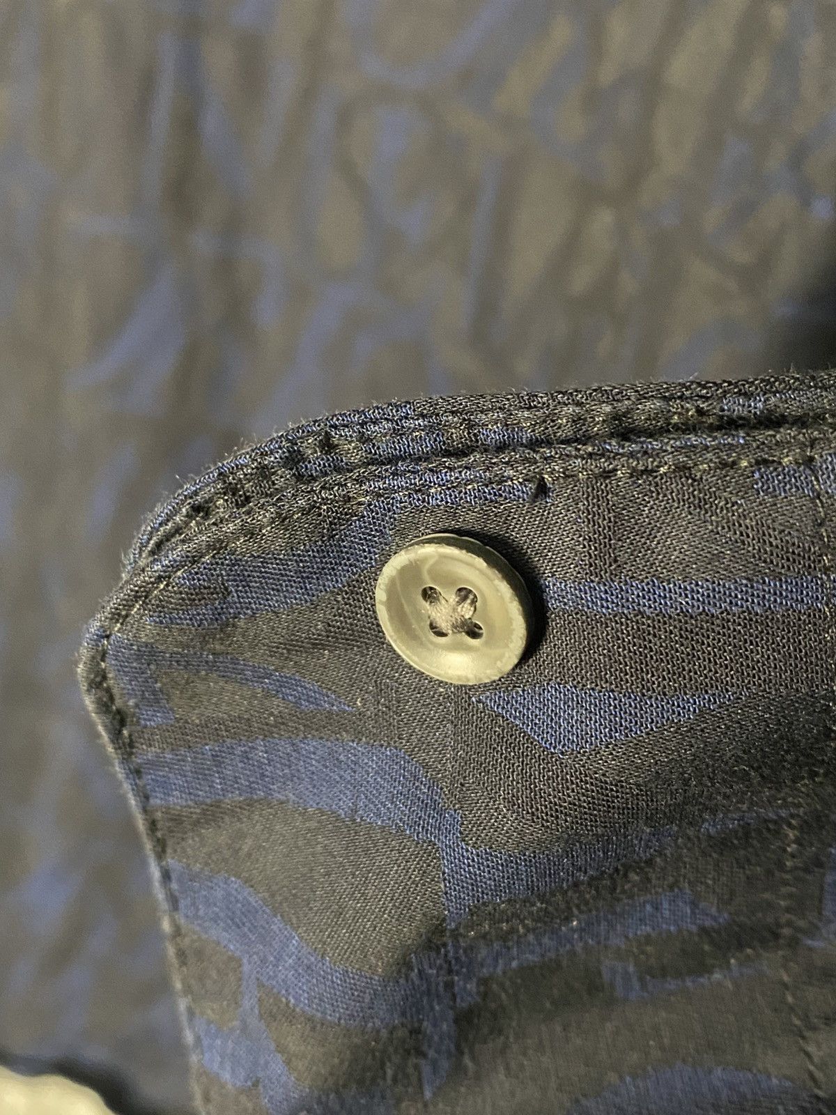 Emporio Armani Emporio Armani Shirt Button Up Monogram Black Blue Size L Size US L / EU 52-54 / 3 - 8 Thumbnail