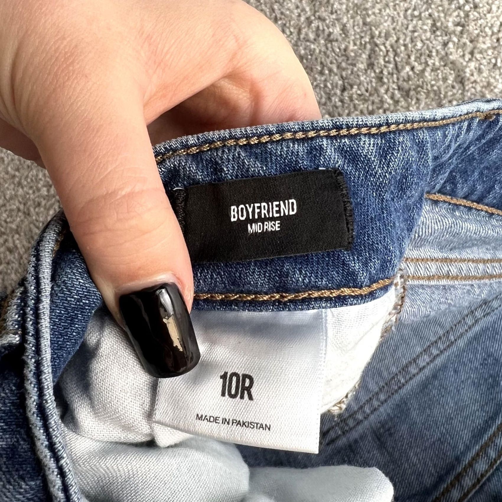 Express Express Boyfriend Jeans Womens 10R Relaxed Distressed Denim Mid Rise Blue Size 32" / US 10 / IT 46 - 6 Thumbnail