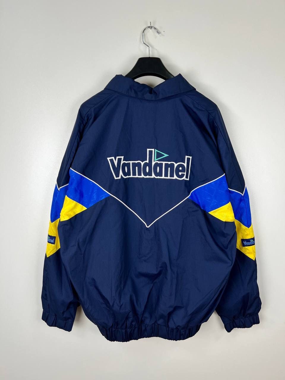 Vintage Basingstoke Vandanel 1999 football jacket size XL Size US XL / EU 56 / 4 - 2 Thumbnail