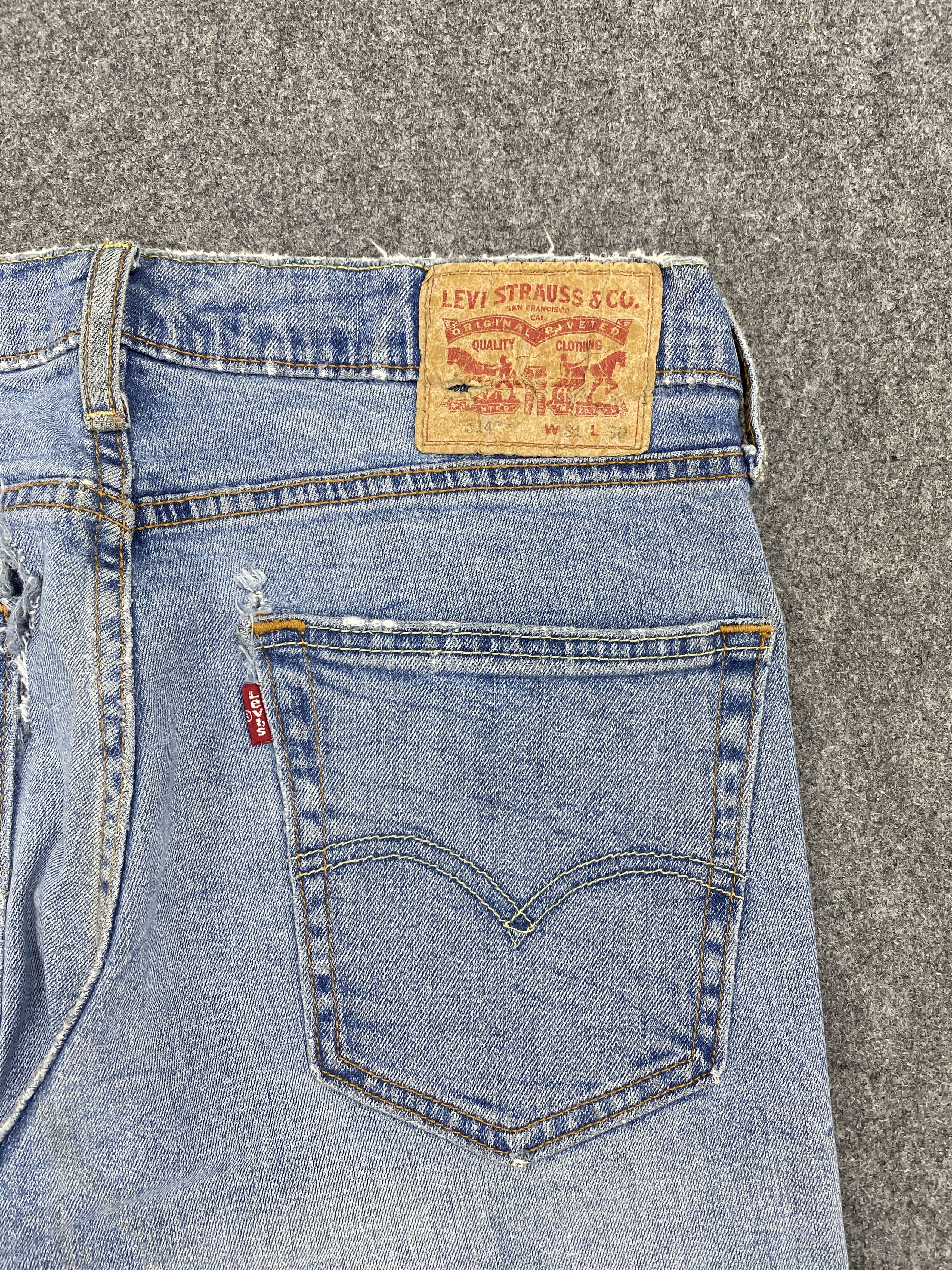 Levi's × Vintage Faded Blue Vintage Levis 514 Distressed Jeans Size US 28 / EU 44 - 15 Thumbnail