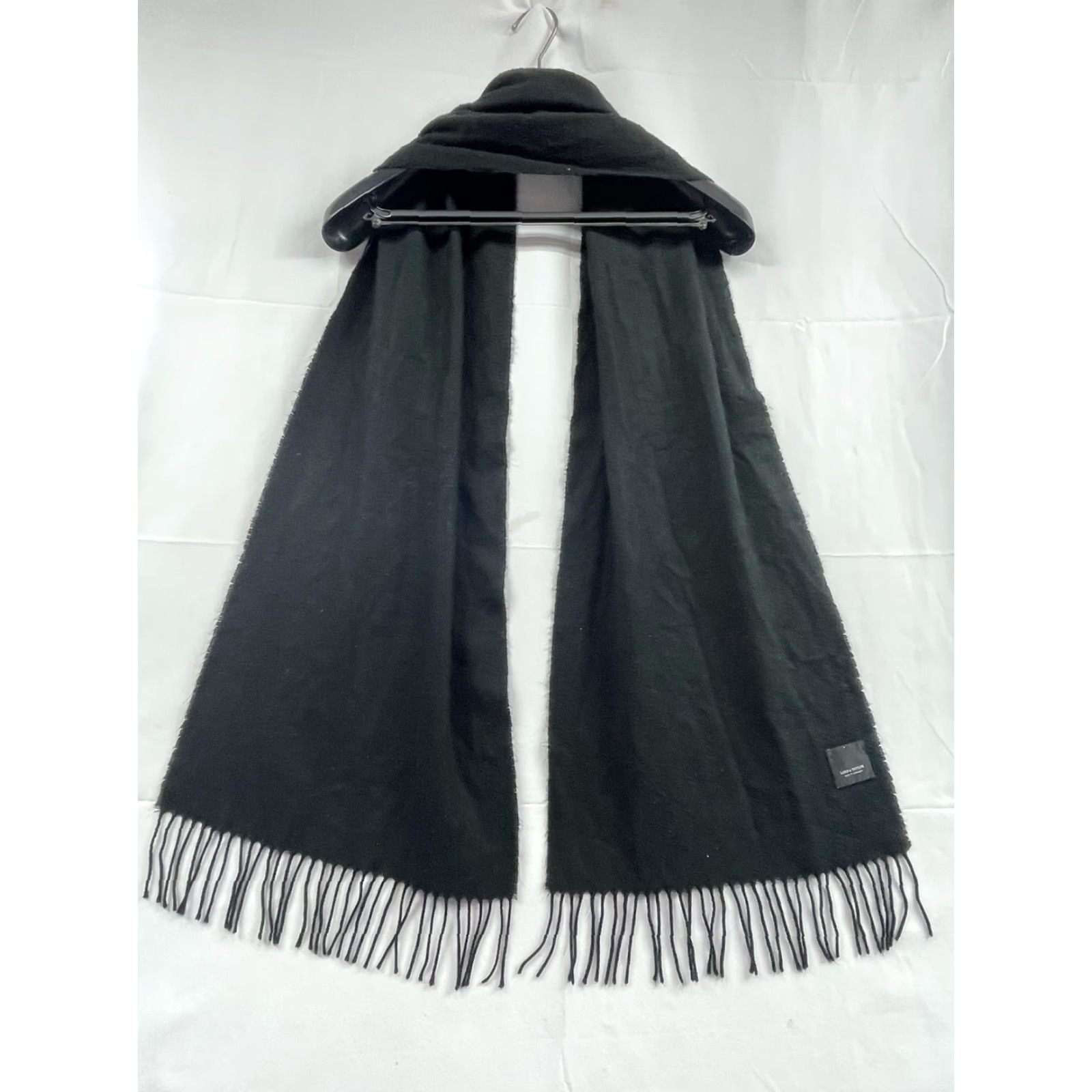 Lord & Taylor LORD & TAYLOR Scarf Black 100% Acrylic Made In Germany Winter Y2K Women Size ONE SIZE - 3 Thumbnail