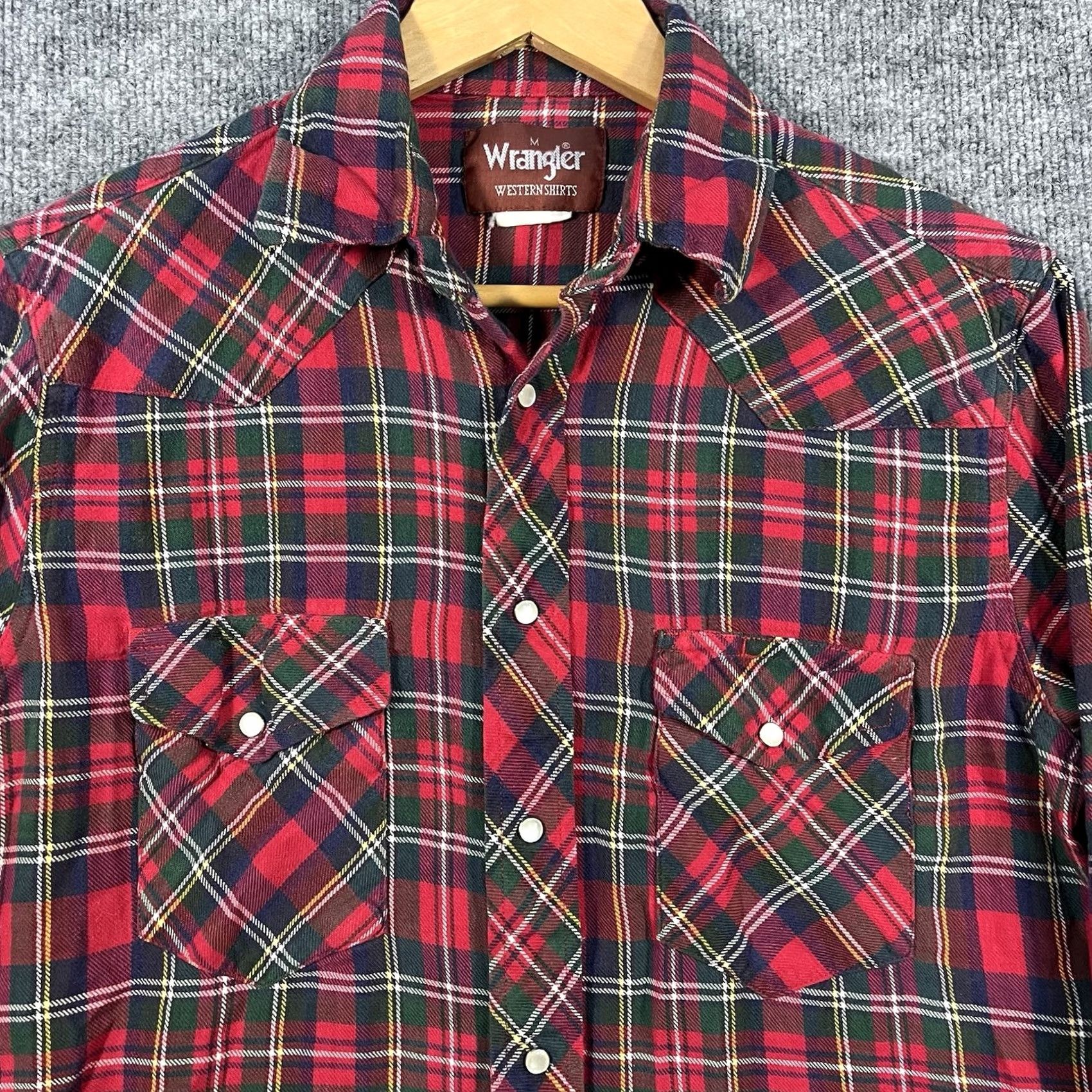 Wrangler VINTAGE Wrangler Shirt Mens M Red Plaid Western Pearl Snap Brushpopper Shirt Size US M / EU 48-50 / 2 - 2 Thumbnail