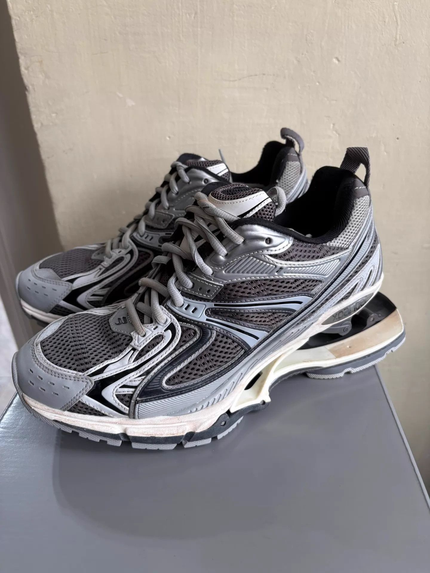 Balenciaga Balenciaga X-Pander 40 Gray-Brown Size US 7 / EU 40 - 1 Thumbnail