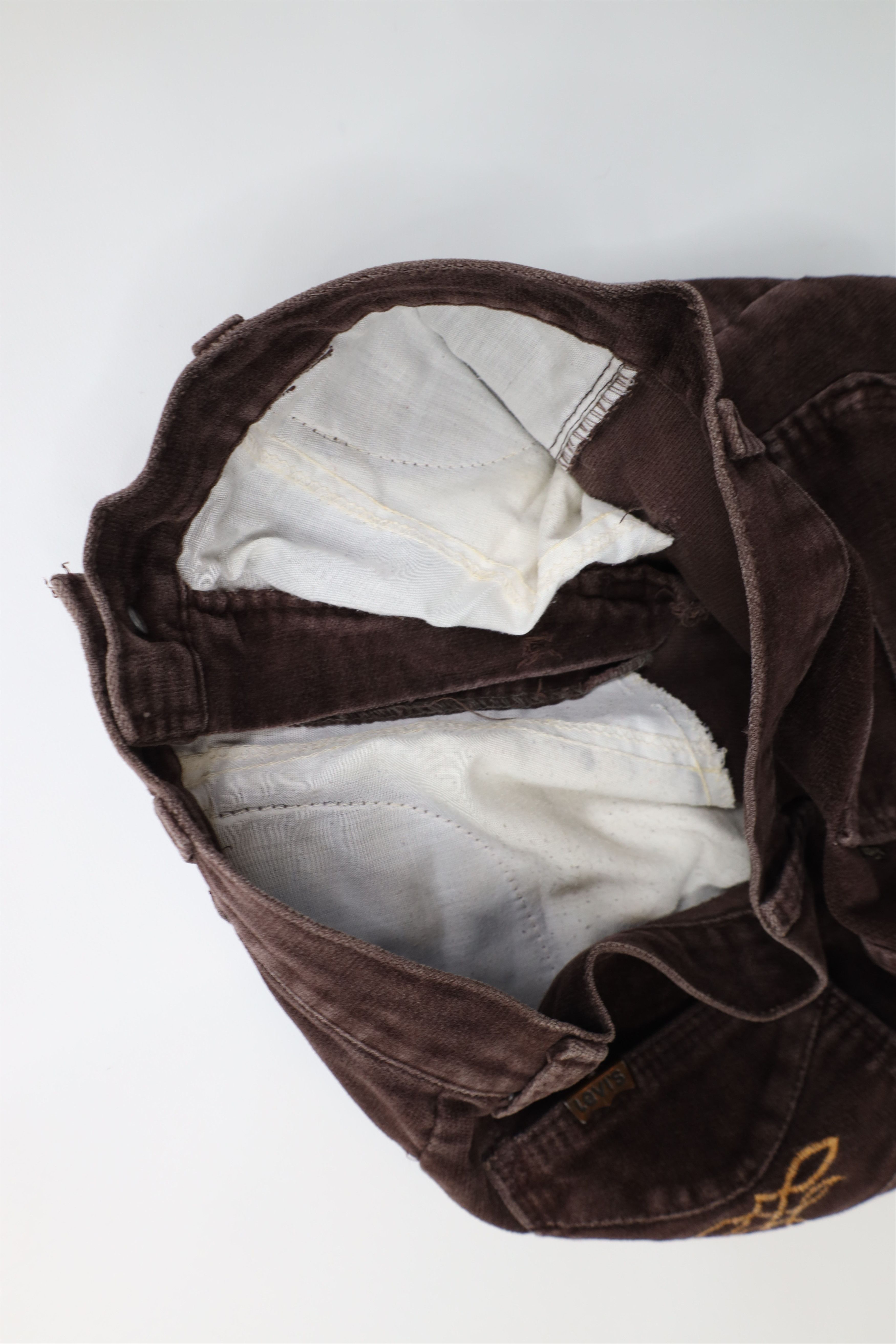 Levi's Vintage 70s Levis Velour Corduroy Wide Leg Pants Brown USA Size US 30 / EU 46 - 9 Thumbnail