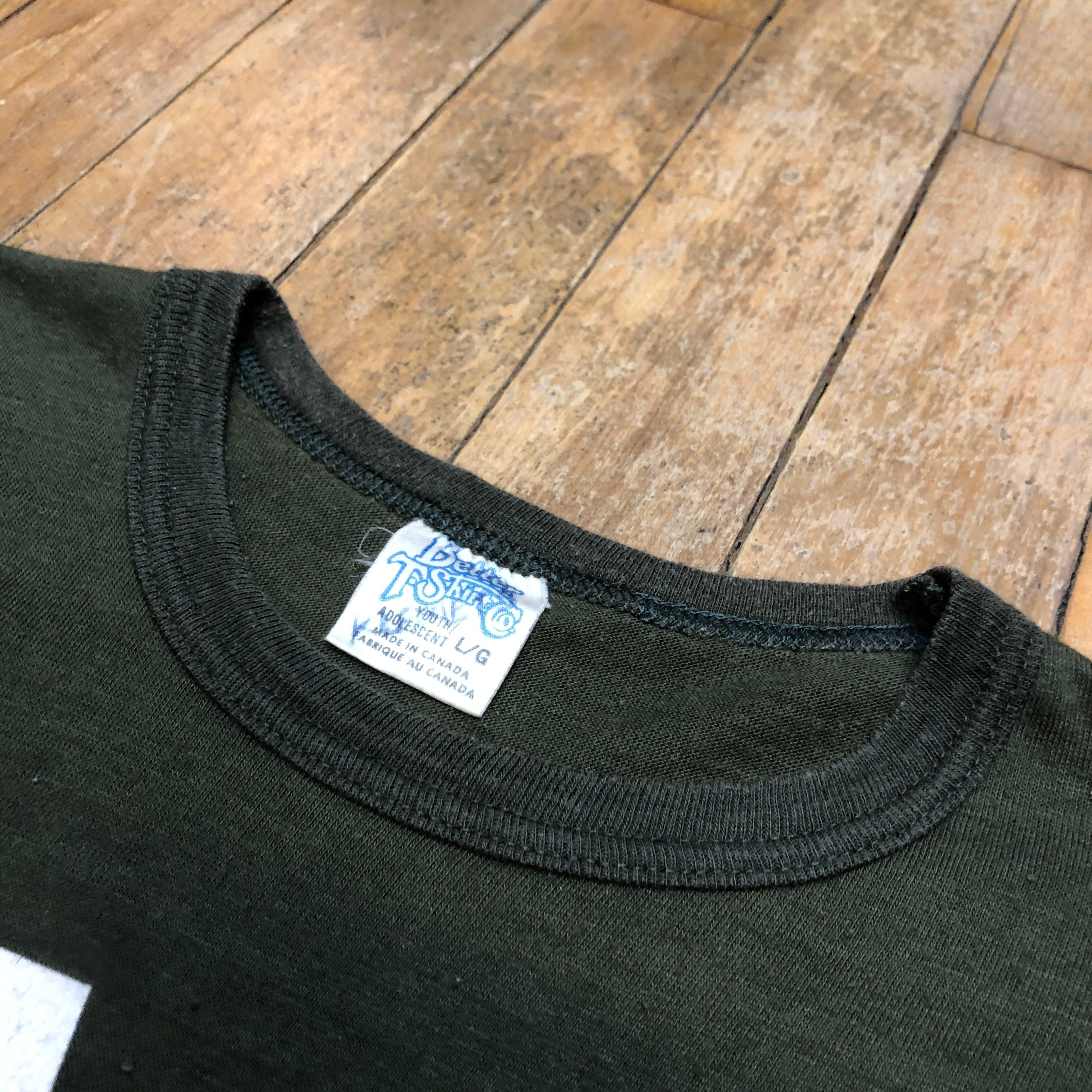 Other 1981 M*A*S*H Made In Canada MASH Vintage Single Stitch Graphic T-Shirt Size Youth L Size US L / EU 52-54 / 3 - 4 Thumbnail
