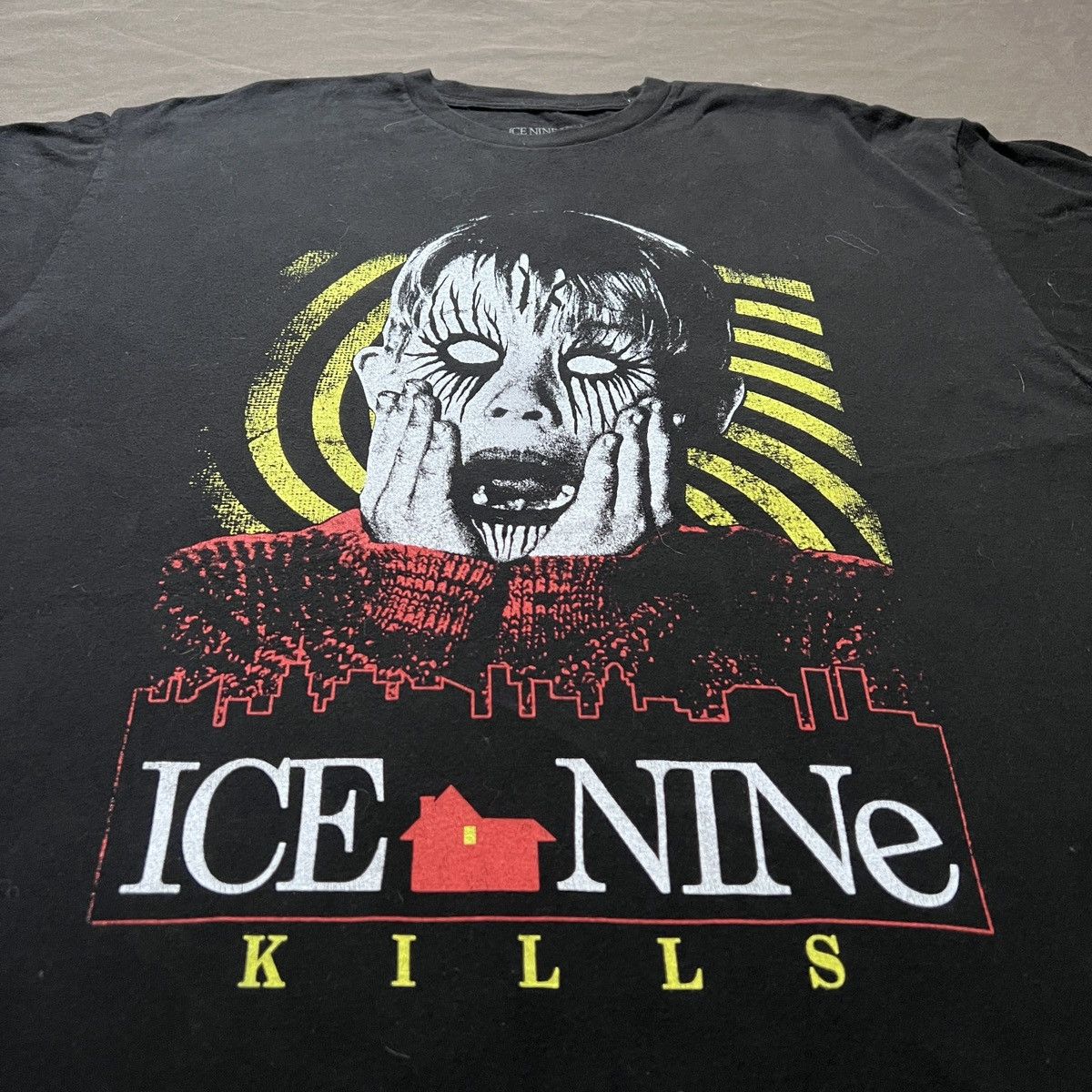 Band Tees Ice Nine Kills x Home Alone Promo Tee 2XL Horror Metalcore Size US XXL / EU 58 / 5 - 5 Thumbnail