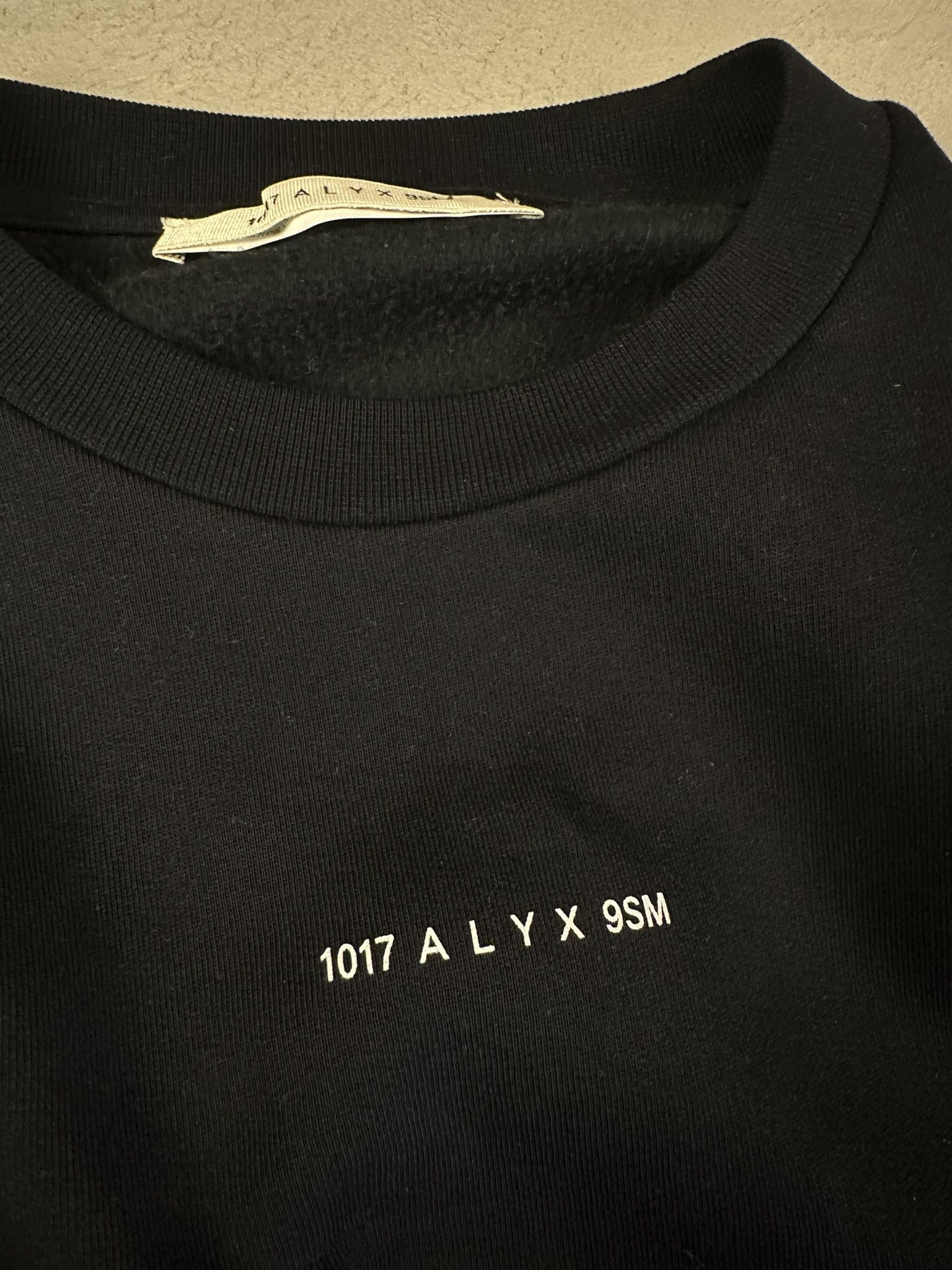 1017 ALYX 9SM 1017 Alyx 9SM Melt Circle Logo Crewneck Size US M / EU 48-50 / 2 - 9 Thumbnail