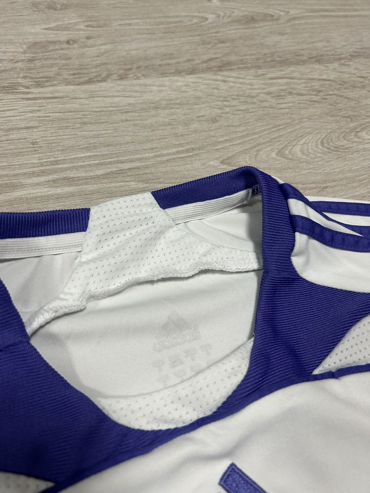 Adidas Adidas Jersey Real Madrid 2007/08 LFP Patch Size S Size US S / EU 44-46 / 1 - 8 Thumbnail