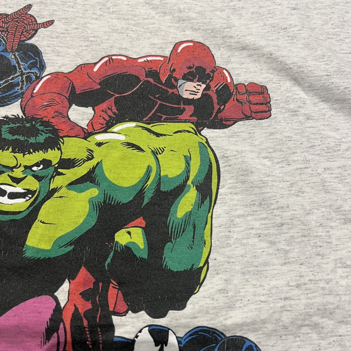 Marvel Comics 1994 Spiderman Venom Punisher Hulk Marvel T shirt Size US XL / EU 56 / 4 - 4 Thumbnail