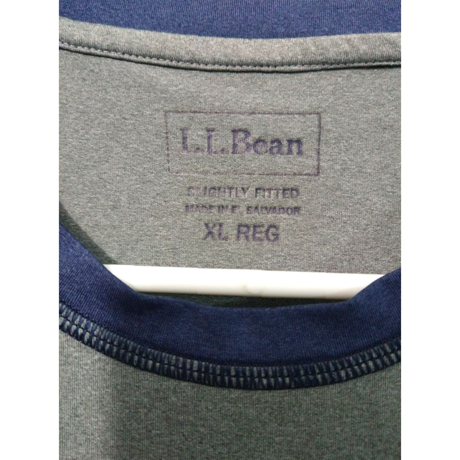 Vintage LL Bean Shirt Mens XL Gray Short Sleeve Crew Neck Slightly Fitted Performance Size US XL / EU 56 / 4 - 5 Thumbnail