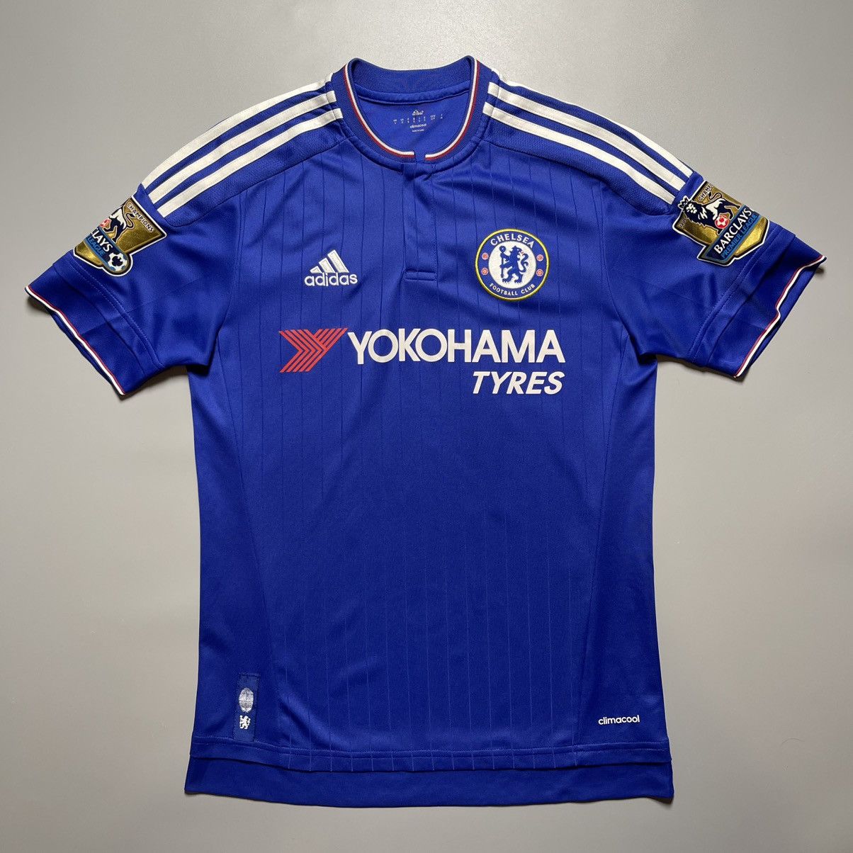 Adidas × Vintage CHELSEA ADIDAS 2015/2016 FOOTBALL HOME JERSEY #10 HAZARD Size US S / EU 44-46 / 1 - 2 Thumbnail