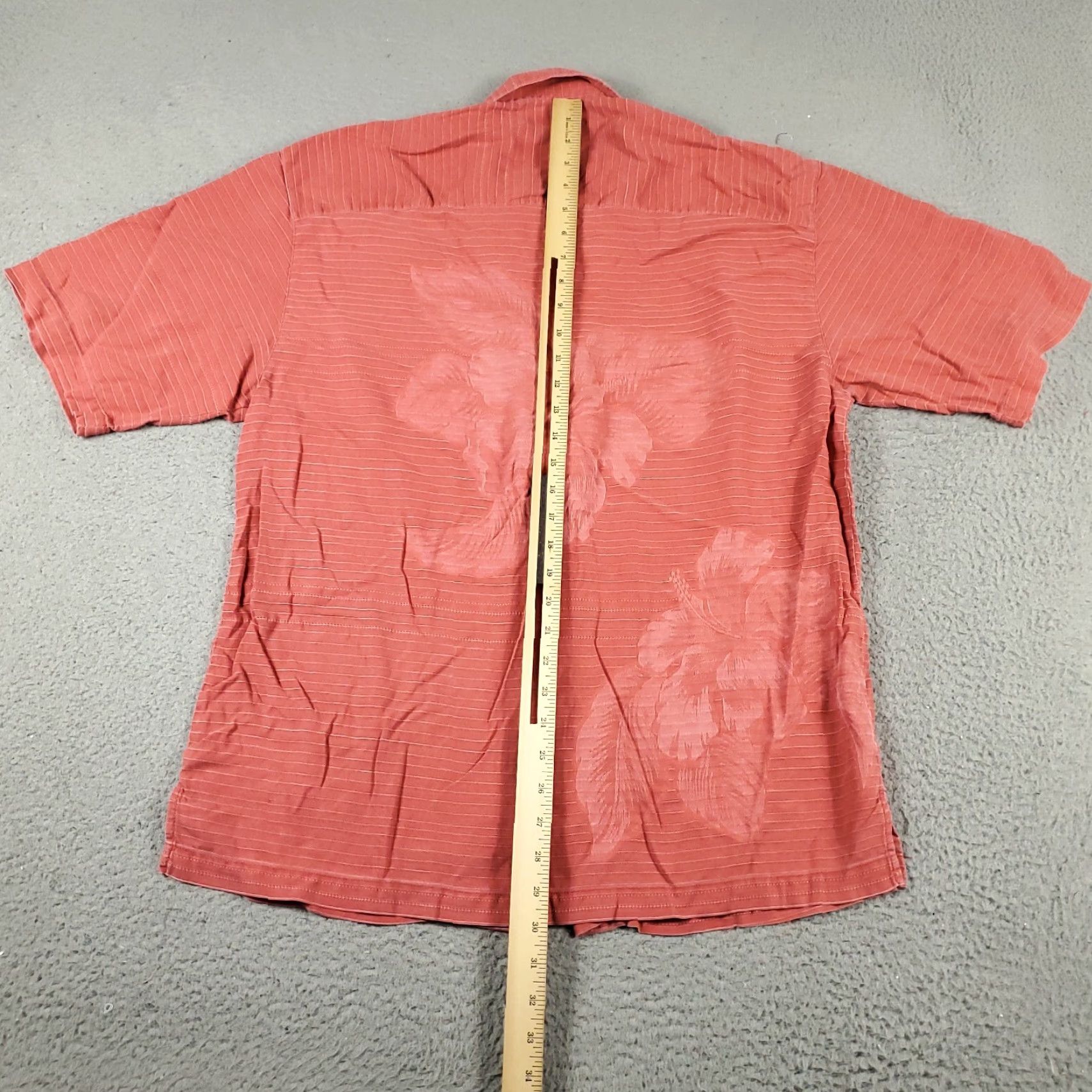 Tommy Bahama Tommy Bahama Shirt Mens L Red Hawaiian Button-Up Short Sleeve Size US L / EU 52-54 / 3 - 3 Thumbnail