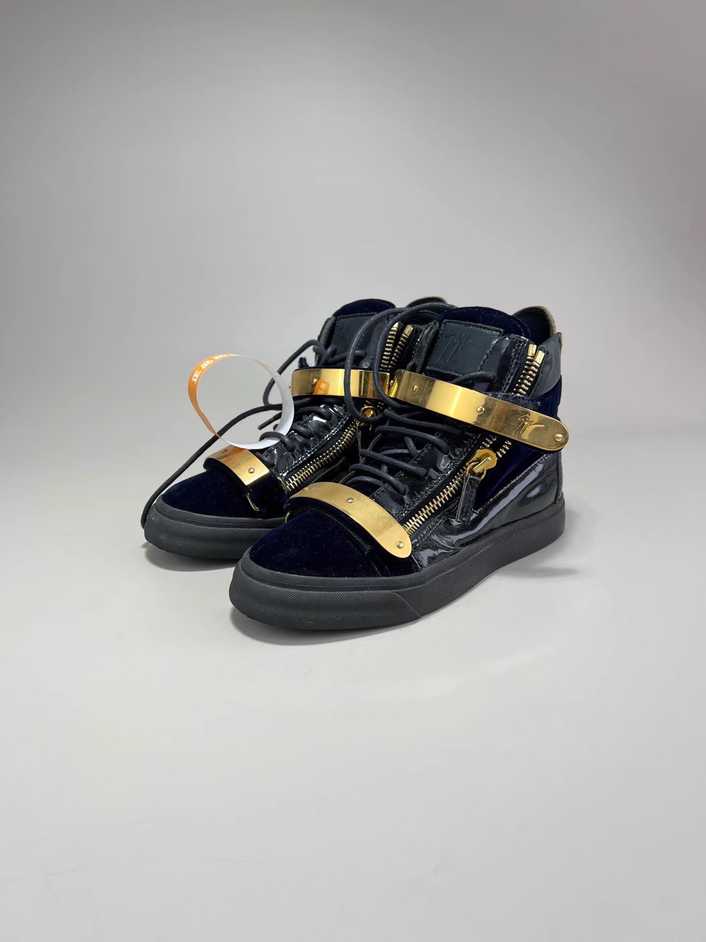 Giuseppe Zanotti GIUSEPPE ZANOTTI GZ Gold Buckle High-top Velcro Sneakers K1 Size US 5 / IT 35 - 1 Thumbnail