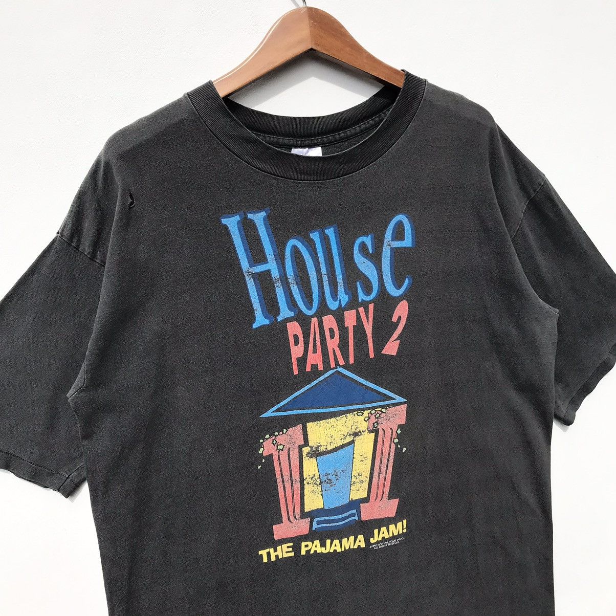 Vintage Vintage 1992 House The Party 2 The Pajama Jam Shirt SunFaded Size US L / EU 52-54 / 3 - 5 Thumbnail