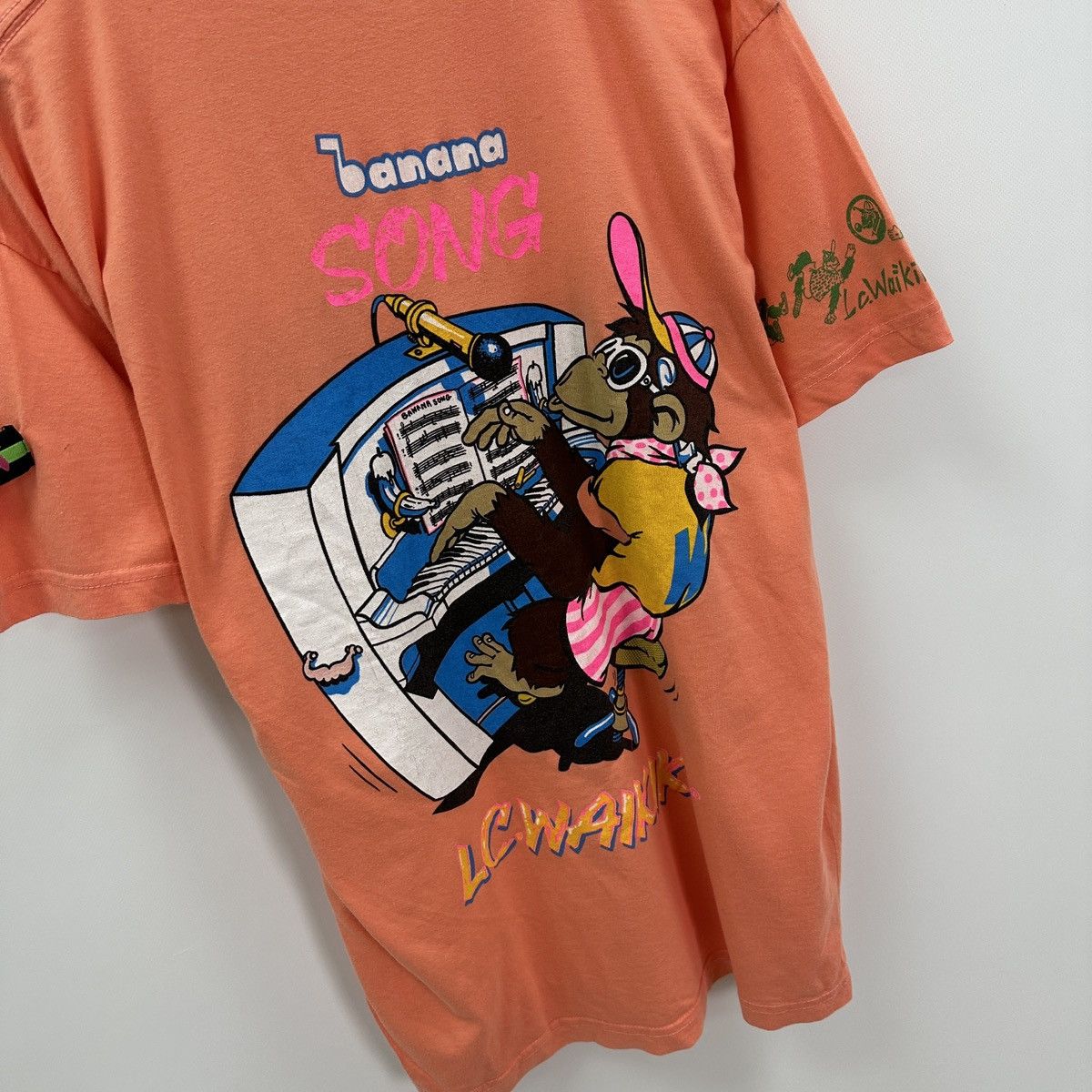 Vintage Vintage 90 LC Waikiki Sound of Hawaiian wave tee banana y2k Size US XL / EU 56 / 4 - 7 Thumbnail