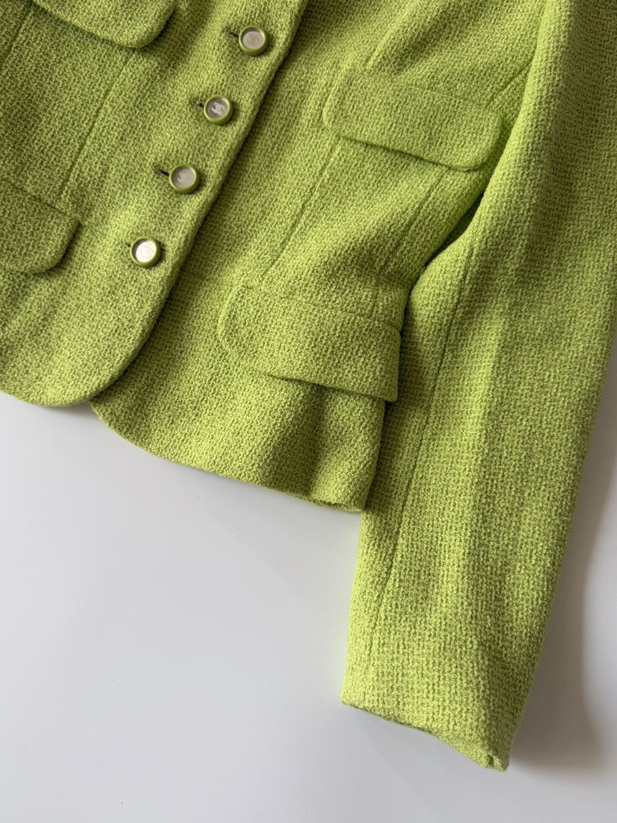 Chanel Chanel Boutique 1995 Lime Green Wool Tweed Blazer Size S / US 4 / IT 40 - 8 Thumbnail