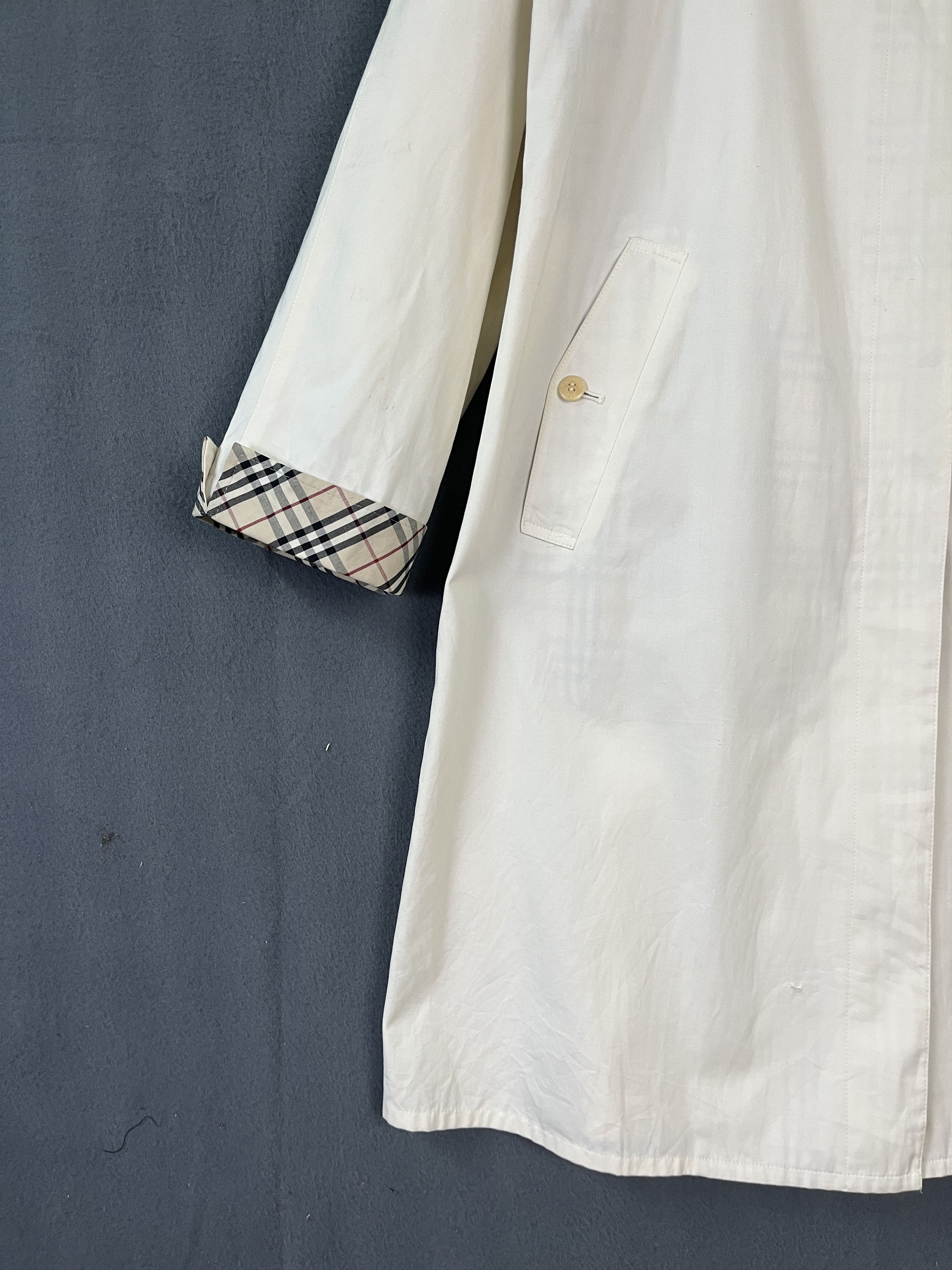 Burberry Vintage Burberry Long Coat Nova Check Size US M / EU 48-50 / 2 - 5 Thumbnail