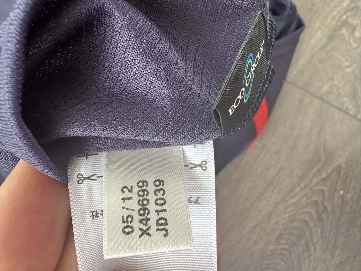 Adidas Japan 2012 Home Jersey Size US S / EU 44-46 / 1 - 5 Thumbnail