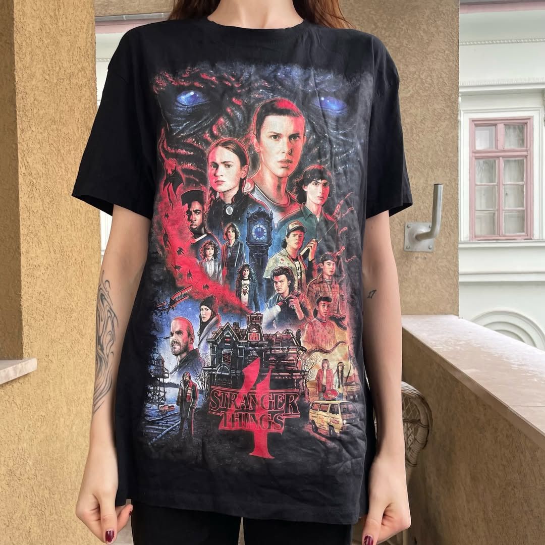 Other Stranger things cotton t-shirt Size US S / EU 44-46 / 1 - 3 Thumbnail