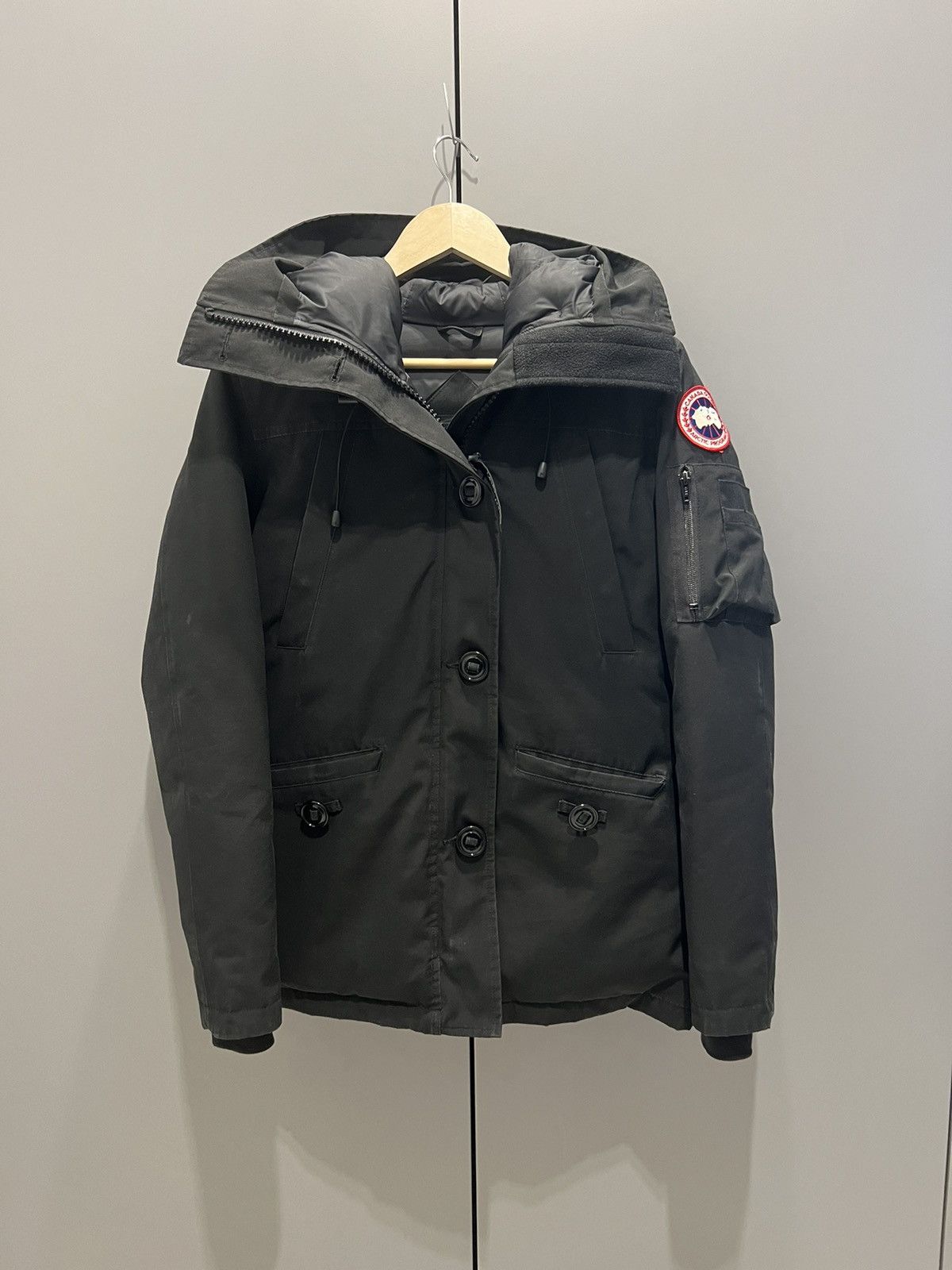 Canada Goose Canada Goose Jacket Puffer Vintage Small Black Size S / US 4 / IT 40 - 22 Thumbnail