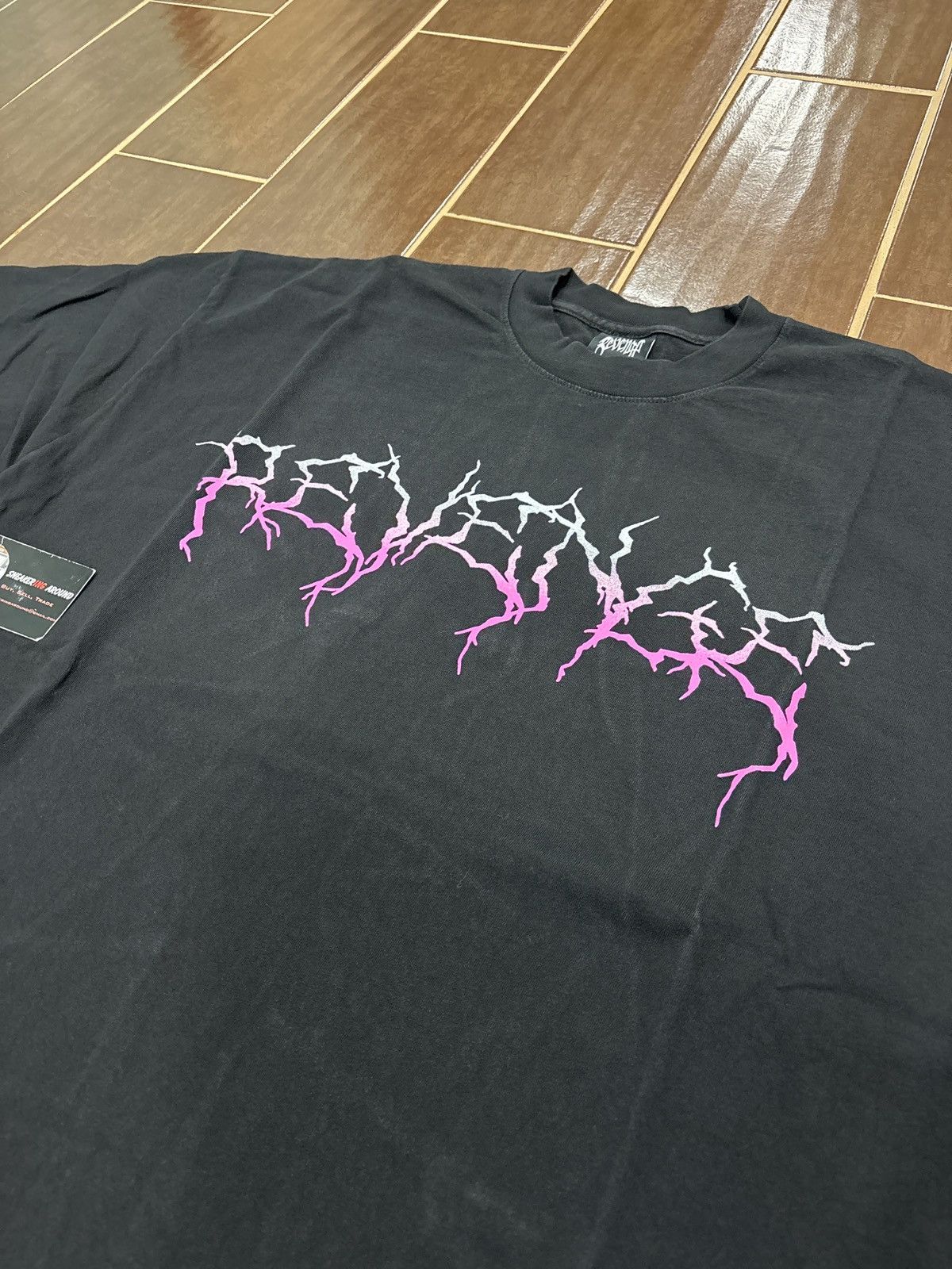 Revenge BRAND NEW Revenge Pink Gradient Lightning Tee Size XL Size US XL / EU 56 / 4 - 4 Thumbnail