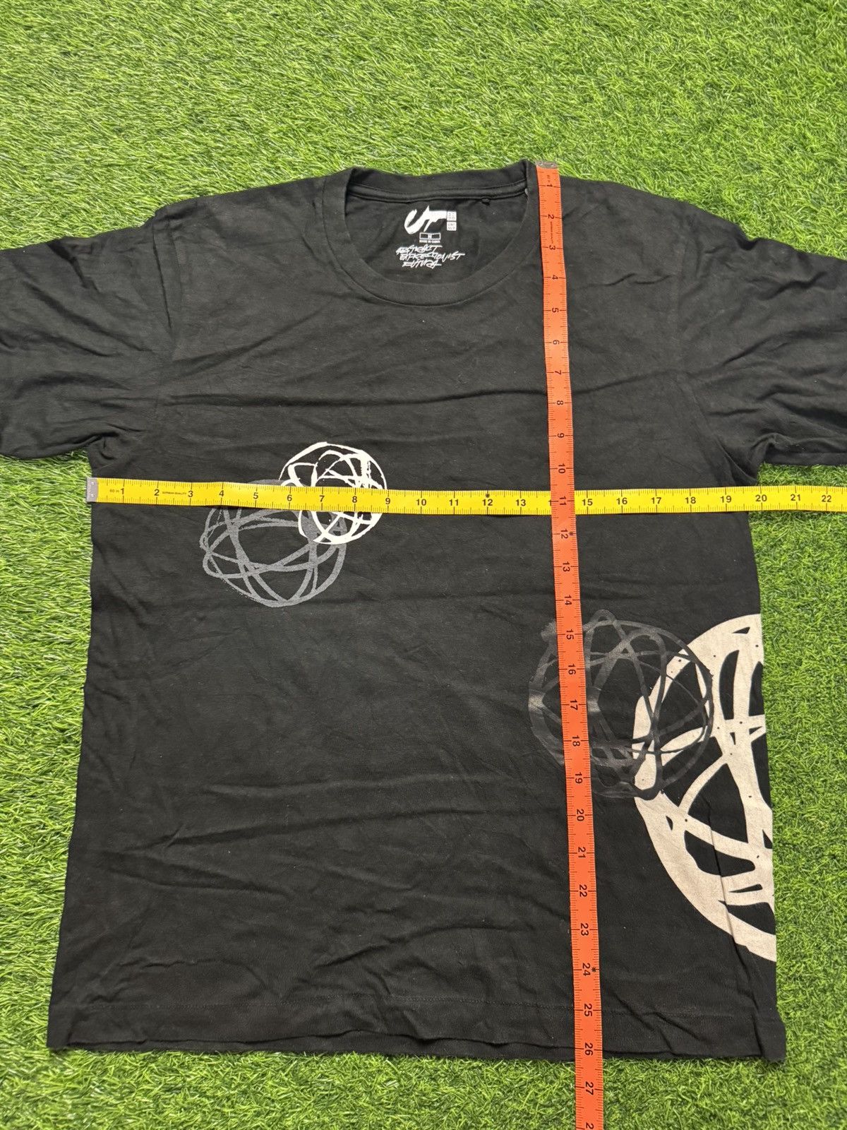 Futura × Uniqlo assorted tshirt - uniqlo x futura Size US M / EU 48-50 / 2 - 6 Thumbnail