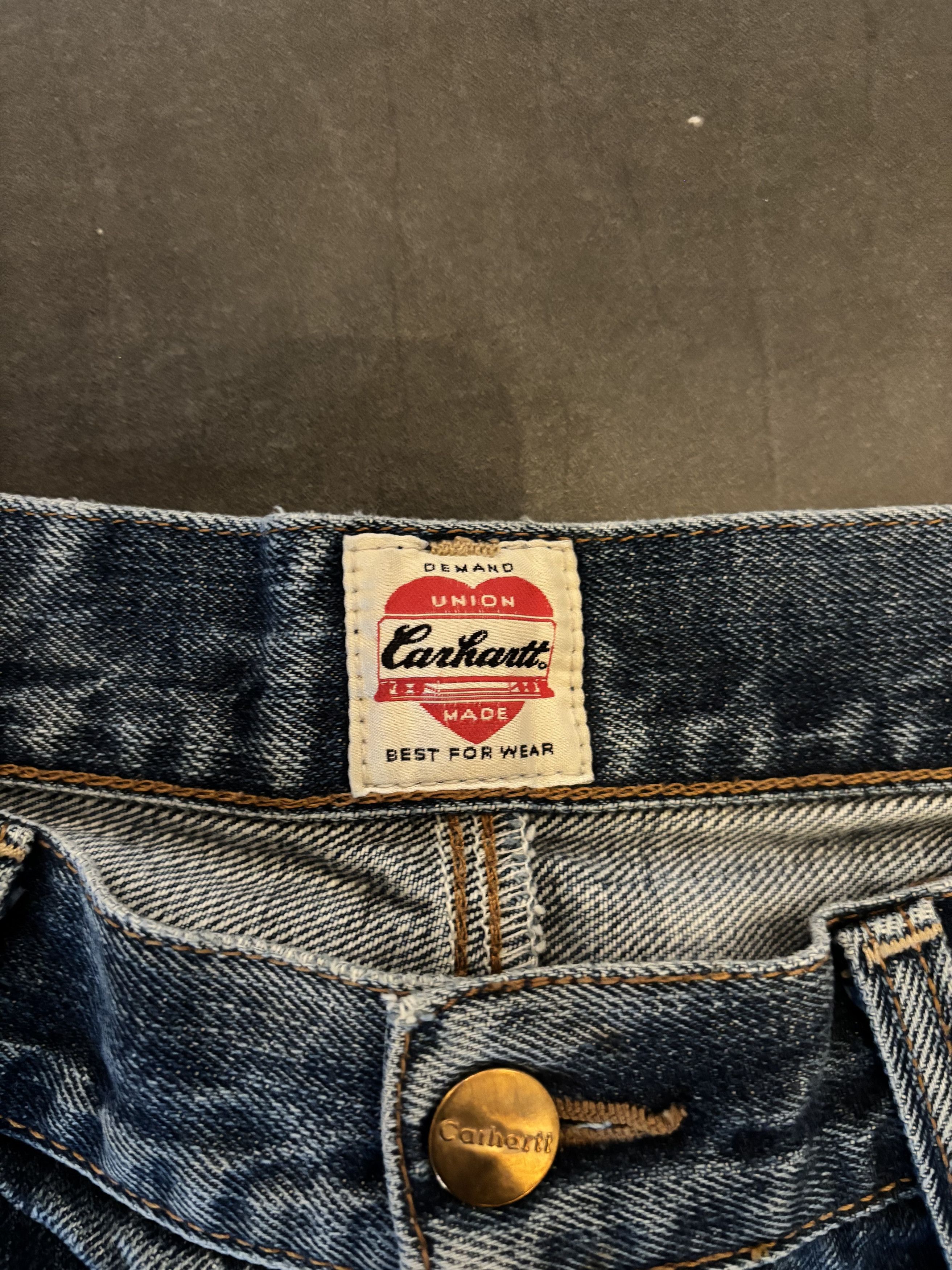Carhartt 2000s Carhartt, union made, selvedge jeans with buckleback Size US 33 - 4 Thumbnail