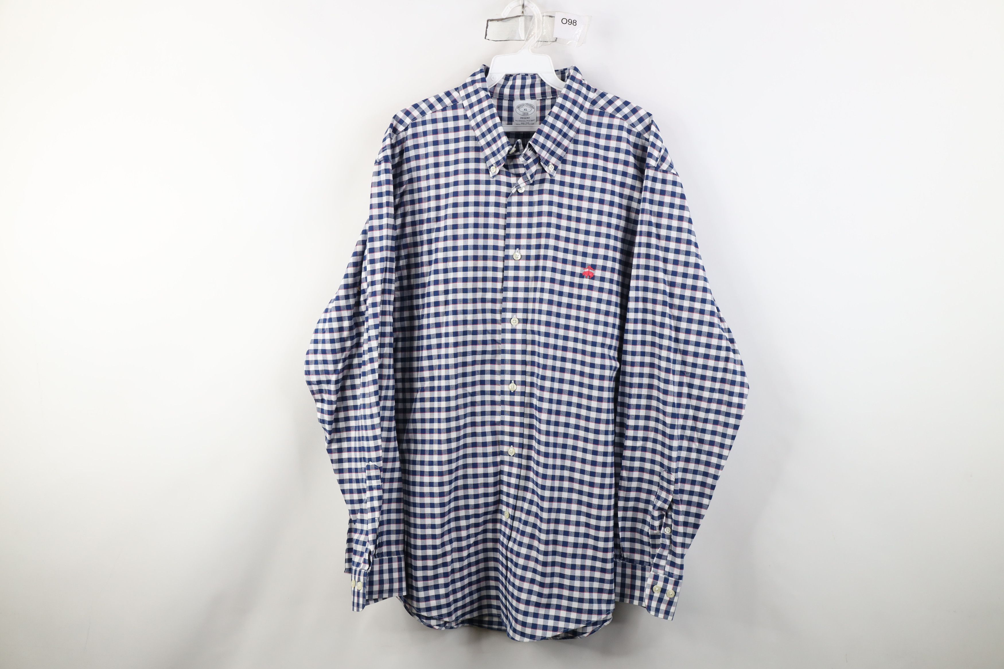 Brooks Brothers Vintage Brooks Brothers Cotton Button Down Shirt OCBD Size US XL / EU 56 / 4 - 1 Thumbnail