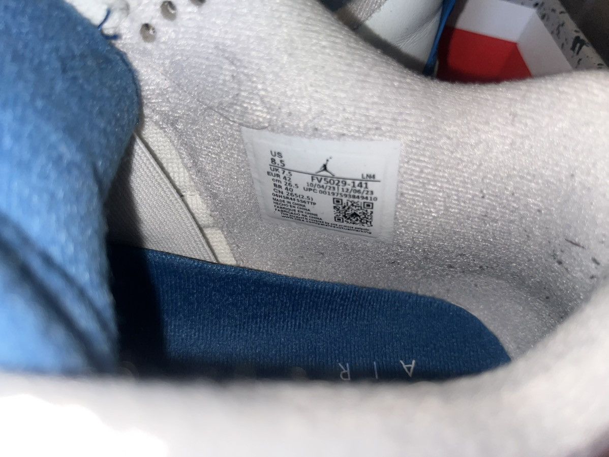 Jordan Brand Jordan 4 miltary blue Size US 8.5 / EU 41-42 - 4 Thumbnail