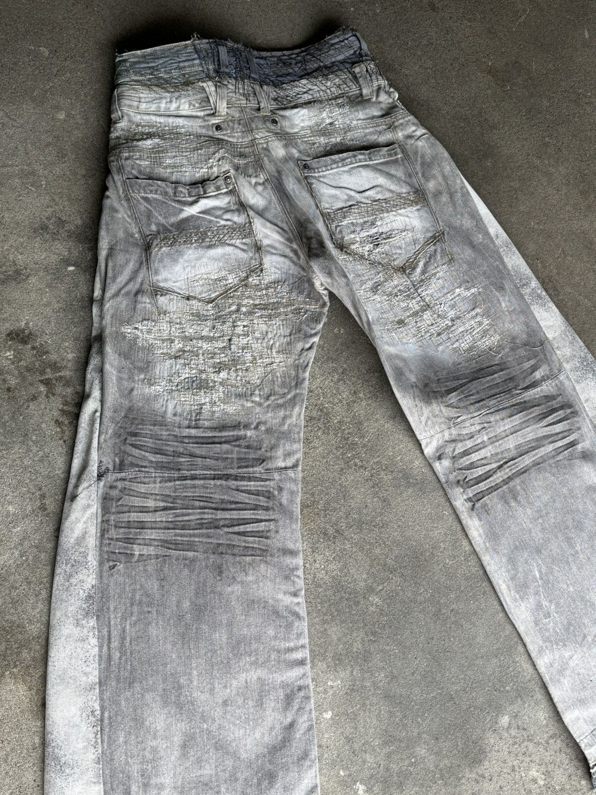 Japanese Brand Distressed Grey Textured Cargo Flare Denim Size US 32 / EU 48 - 3 Thumbnail