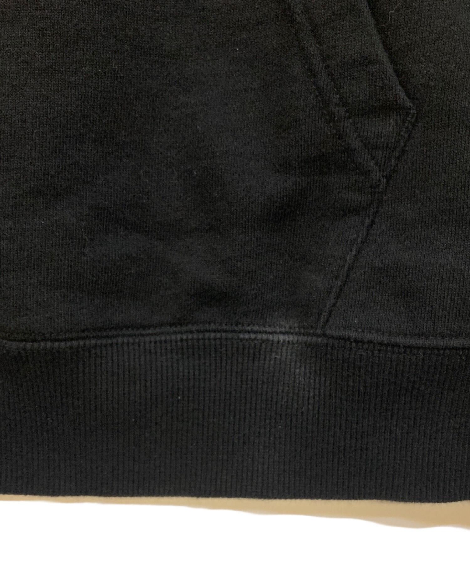 New Era × Yohji Yamamoto New Era x YOHJI YAMAMOTO Embroidered Logo Hoodie Size M Size US M / EU 48-50 / 2 - 4 Thumbnail