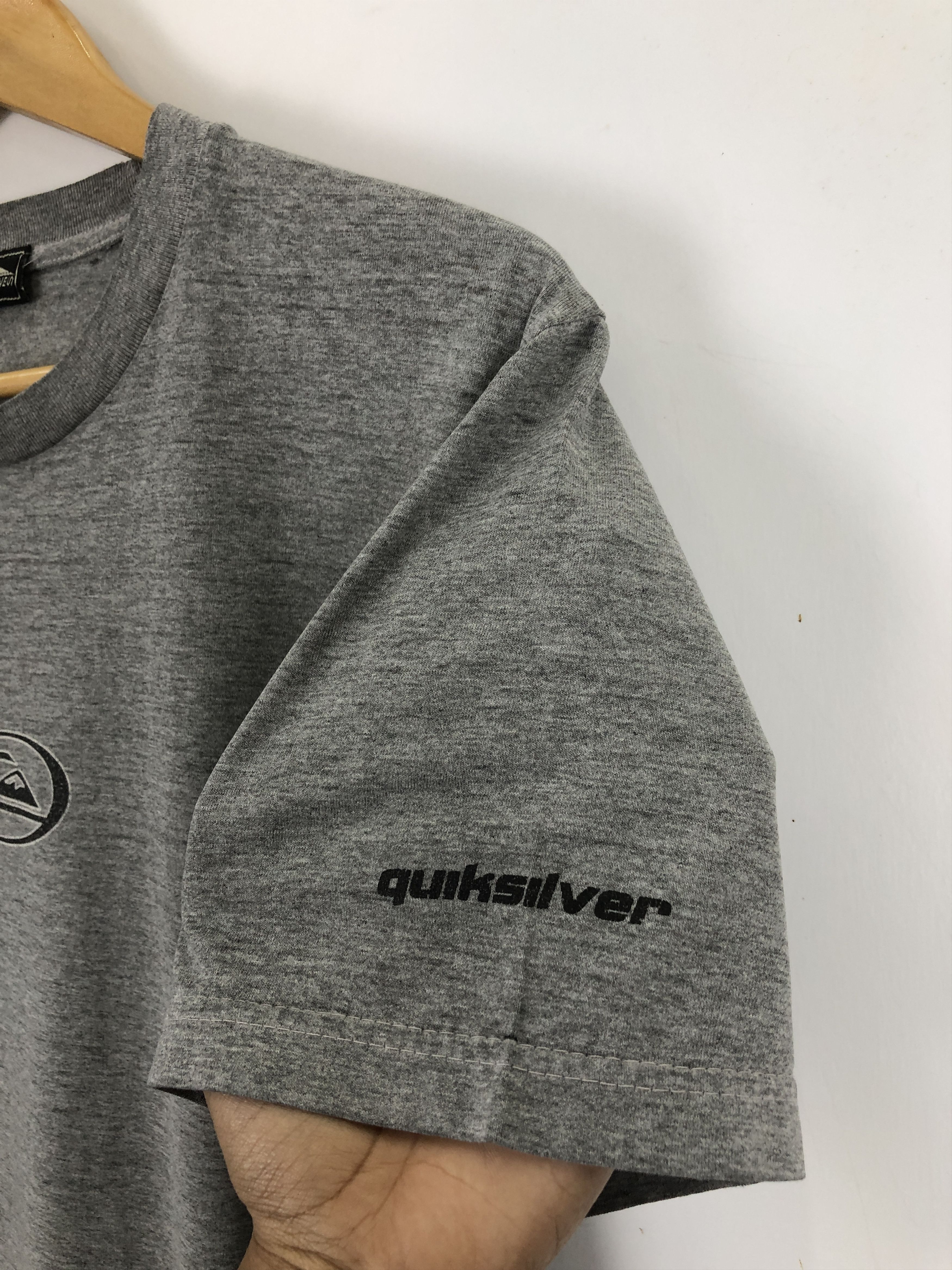 Quiksilver × Vintage Vintage 90s Quiksilver Surfing Short Sleeve Tee Size US M / EU 48-50 / 2 - 9 Thumbnail