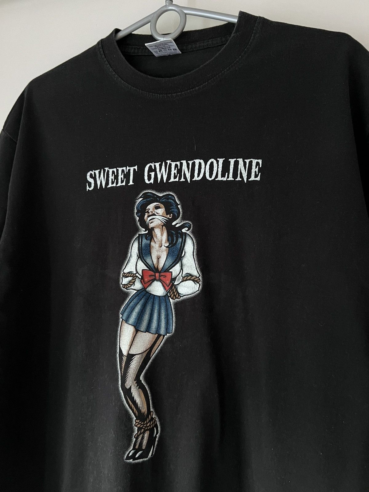 Band Tees Die Ärzte Sweet Gwendoline Vintage 1986 Graphic T-Shirt Size US L / EU 52-54 / 3 - 1 Thumbnail