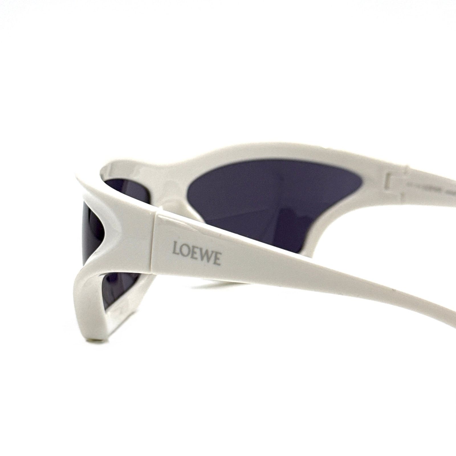 Loewe New, LOEWE Sunglasses LW40143U 25A Authentic Size ONE SIZE - 7 Thumbnail
